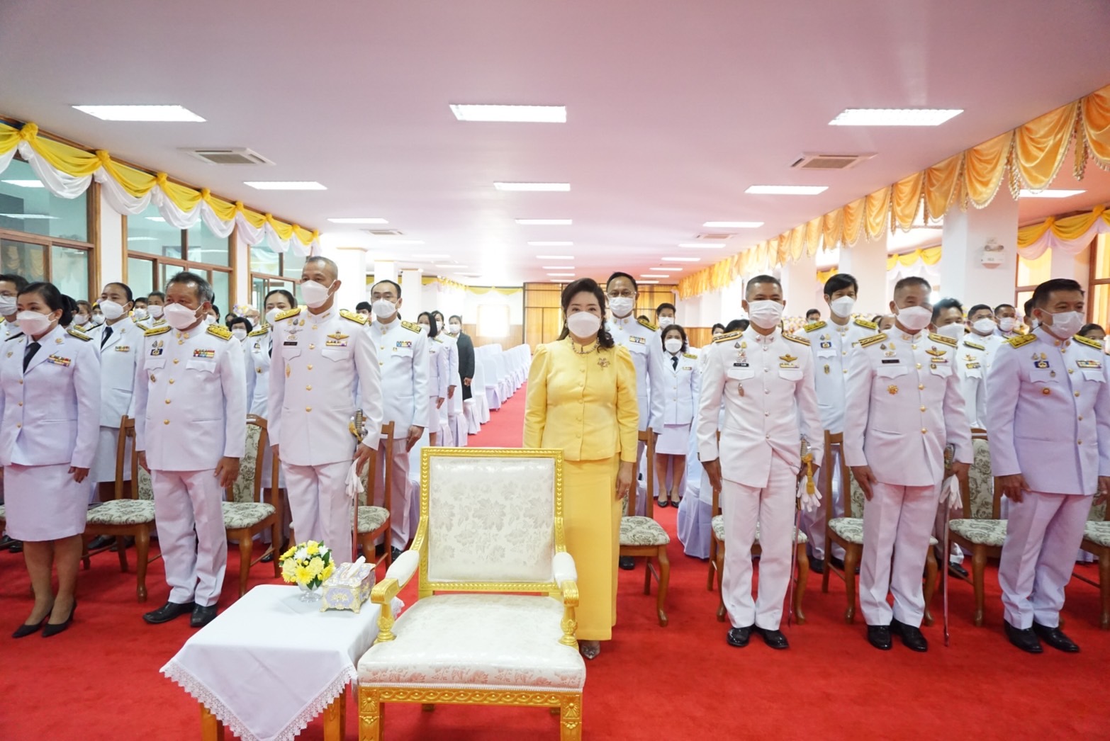 พช.ฉะเชิงเทรา ร่วมงานพิธีทอดผ้าป่าสนับสนุนโครงการทุนเล่าเรียนหลวงสำหรับพระสงฆ์ไทย ประจำปี 2565