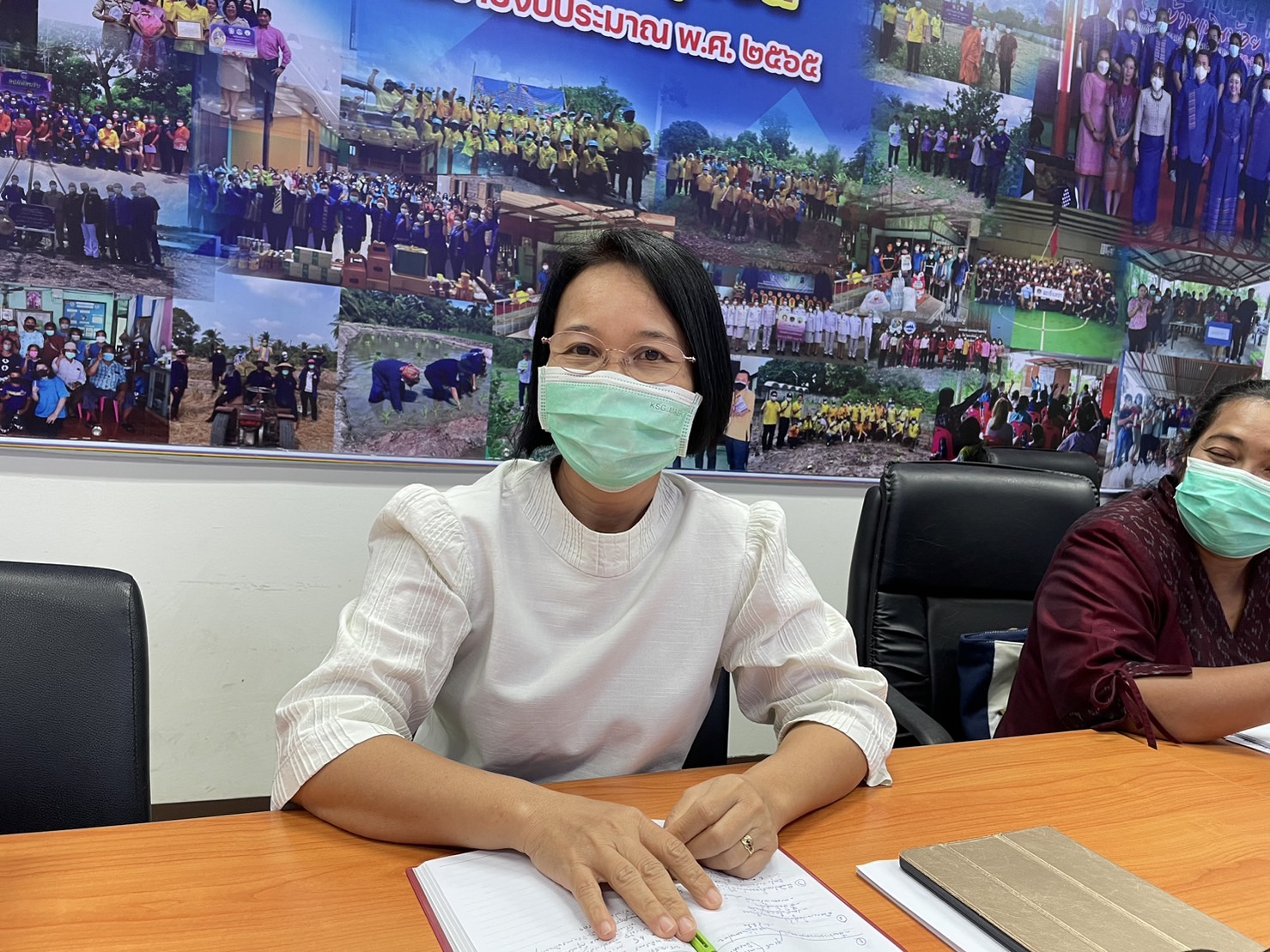 ?️??‍?ทีมนักจัดการความรู้ พช.ฉะเชิงเทรา ร่วมประชุมโครงการจัดการความรู้งานพัฒนาชุมชน ปีงบประมาณ พ.ศ.2565 กิจกรรมเพิ่มทักษะด้านการถอดบทเรียน