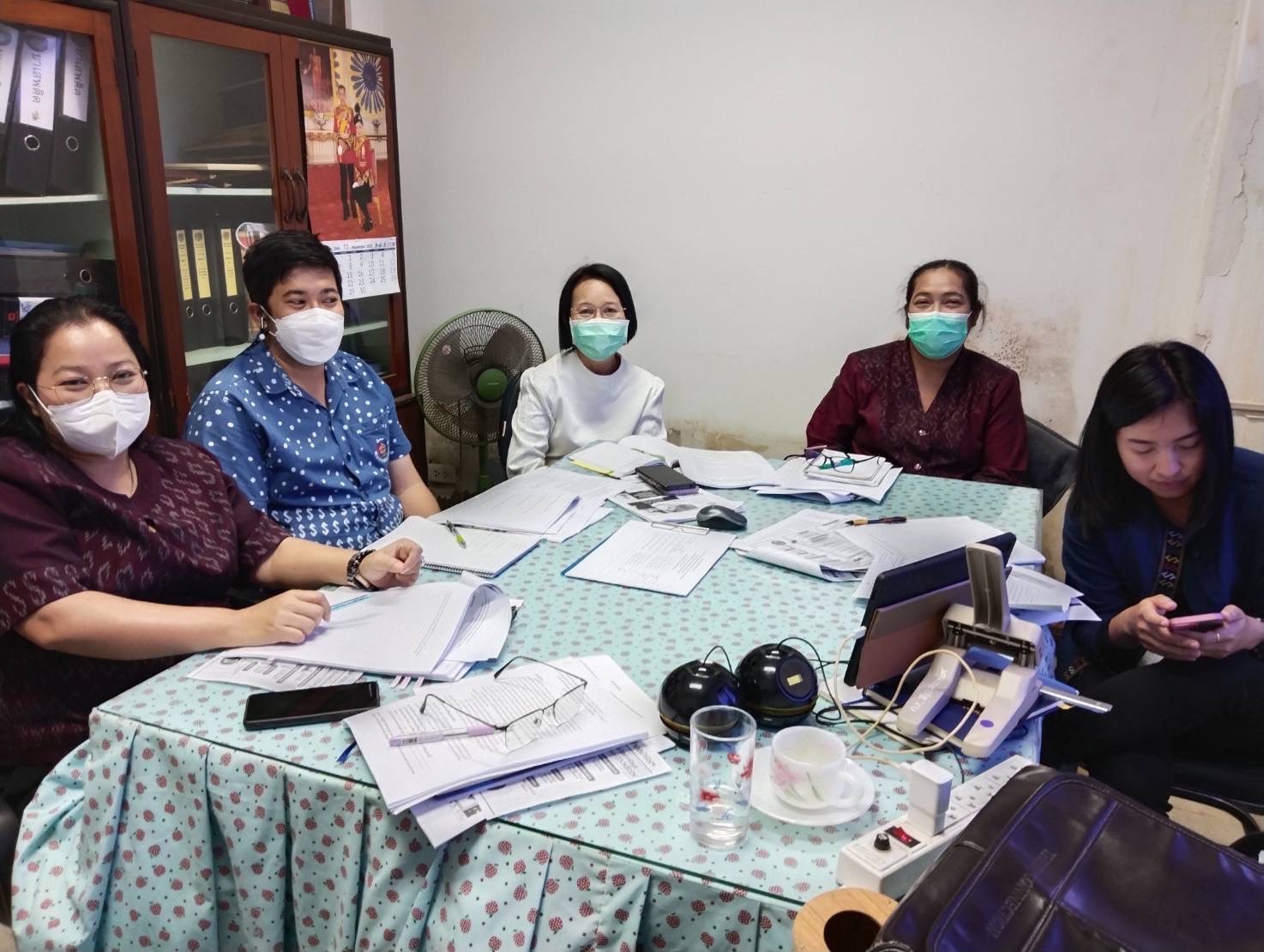 ?️??‍?ทีมนักจัดการความรู้ พช.ฉะเชิงเทรา ร่วมประชุมโครงการจัดการความรู้งานพัฒนาชุมชน ปีงบประมาณ พ.ศ.2565 กิจกรรมเพิ่มทักษะด้านการถอดบทเรียน