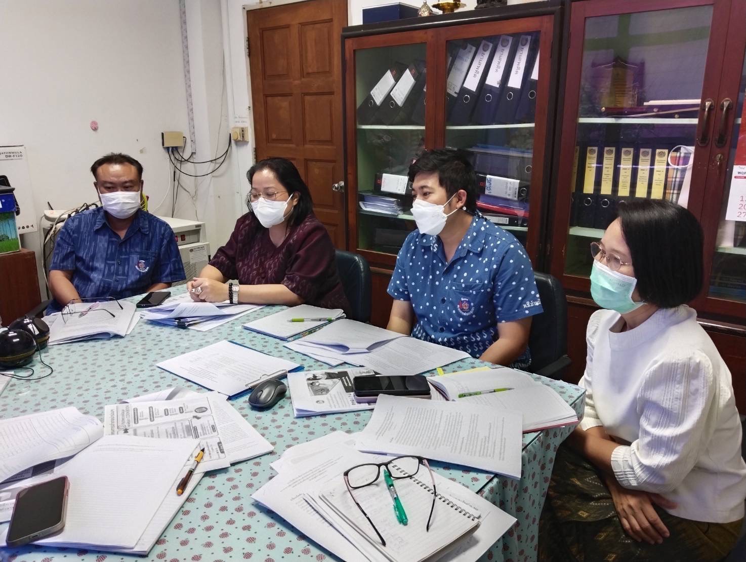 ?️??‍?ทีมนักจัดการความรู้ พช.ฉะเชิงเทรา ร่วมประชุมโครงการจัดการความรู้งานพัฒนาชุมชน ปีงบประมาณ พ.ศ.2565 กิจกรรมเพิ่มทักษะด้านการถอดบทเรียน