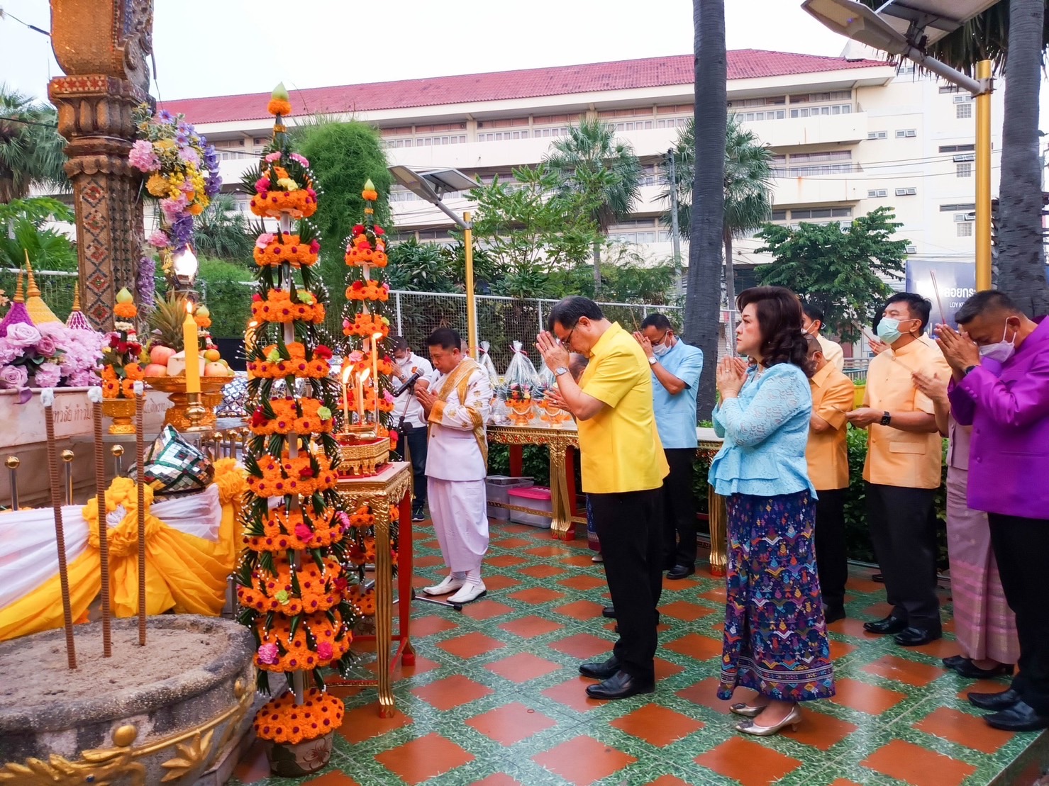 ?️??‍?พช.ฉะเชิงเทราร่วมพิธีบวงสรวงและพิธีเปิดงานนมัสการหลวงพ่อโสธร และงานประจำปีจังหวัดฉะเชิงเทรา ประจำปี 2565