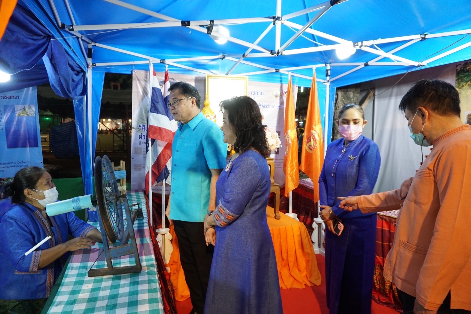 ?️??‍?พช.ฉะเชิงเทราจัดกิจกรรมของชมรมแม่บ้านมหาดไทย ในงานนมัสการหลวงพ่อโสธร และงานประจำปีจังหวัดฉะเชิงเทรา ปี 2565