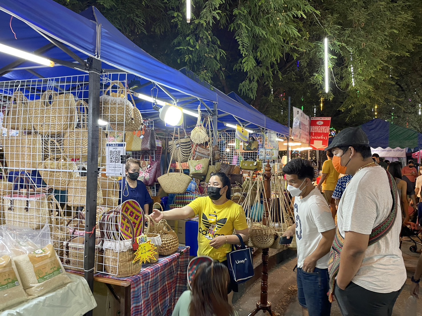 ?️??‍?พช.ฉะเชิงเทราร่วมจัดกิจกรรมงานพัฒนาชุมชนในงานนมัสการหลวงพ่อโสธร และงานประจำปีจังหวัดฉะเชิงเทรา ปี 2565