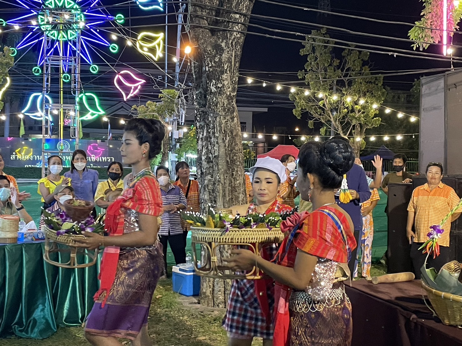 ?️??‍?พช.ฉะเชิงเทราจัดประกวดตำแซ่บ 8 ริ้ว?️ในงานนมัสการหลวงพ่อโสธร และงานประจำปีจังหวัดฉะเชิงเทรา ปี 2565