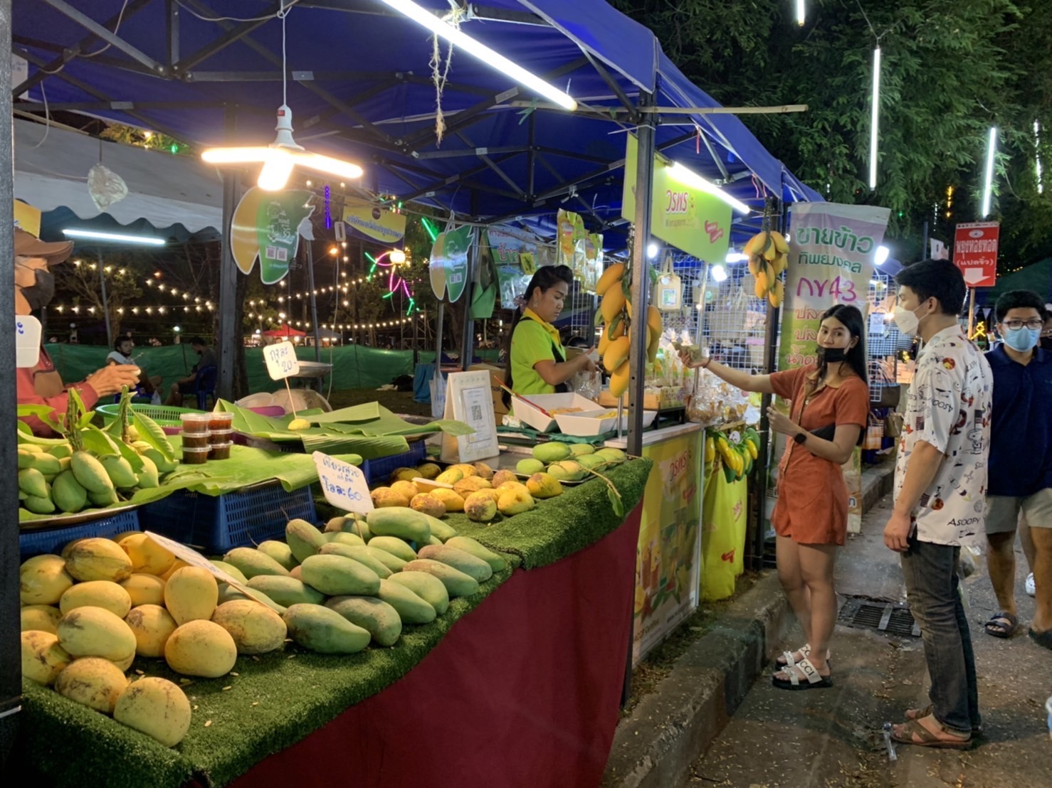 ?️??‍?พช.ฉะเชิงเทราจัดนิทรรศการและการจำหน่ายสินค้า OTOP ในงานนมัสการหลวงพ่อโสธร และงานประจำปีจังหวัดฉะเชิงเทรา ปี 2565