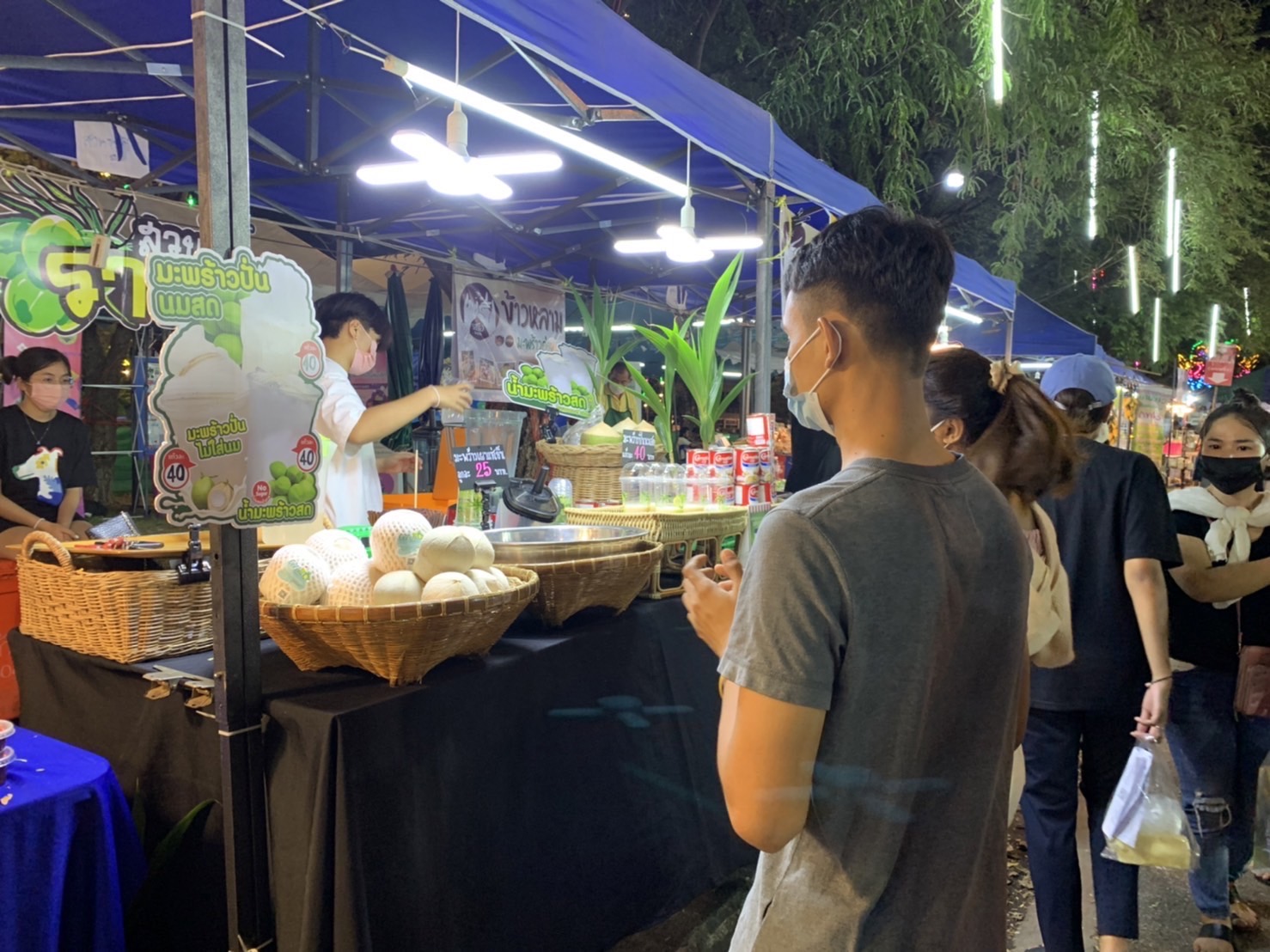 ?️??‍?พช.ฉะเชิงเทราจัดนิทรรศการและการจำหน่ายสินค้า OTOP ในงานนมัสการหลวงพ่อโสธร และงานประจำปีจังหวัดฉะเชิงเทรา ปี 2565