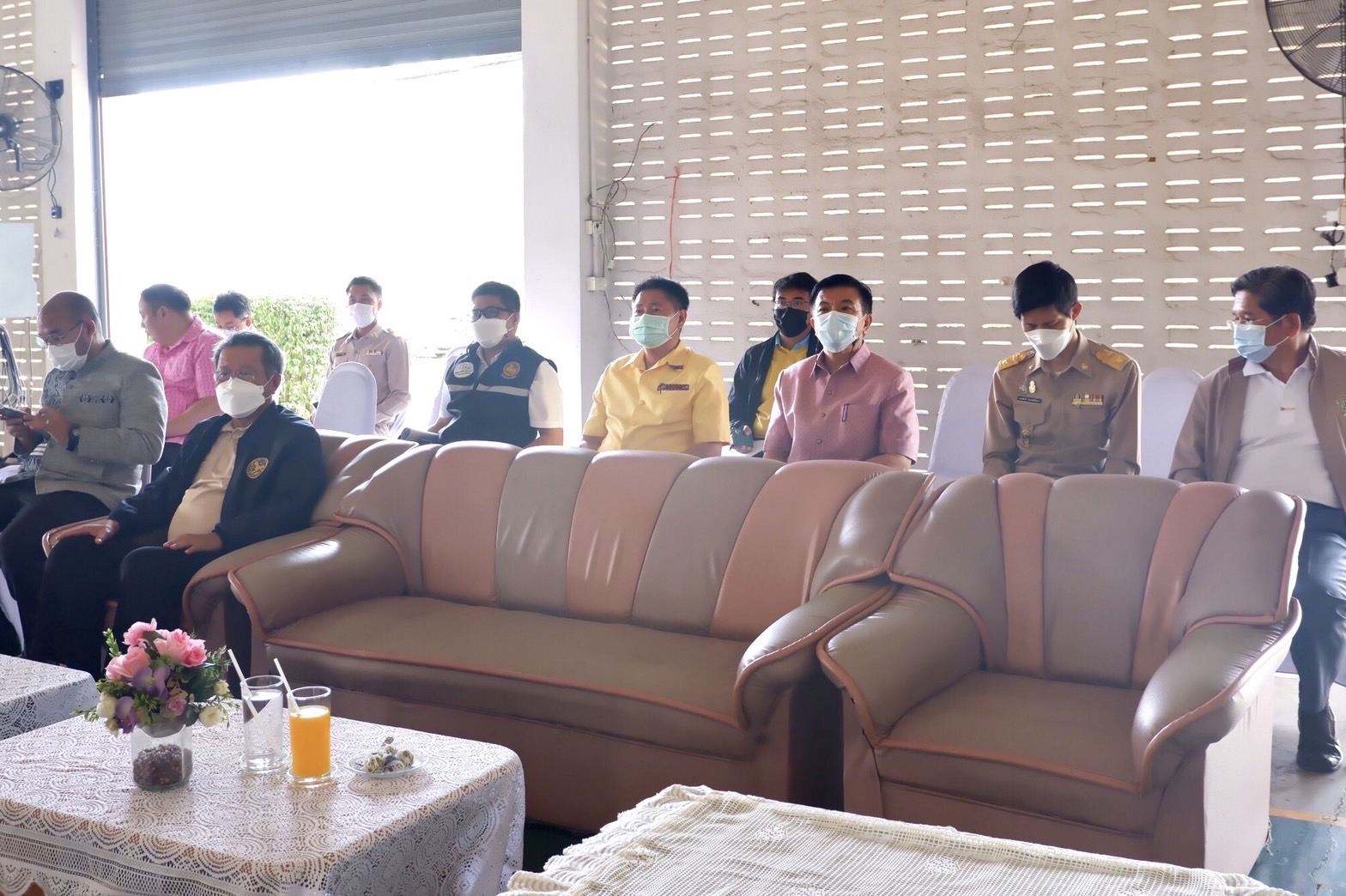 ?️??‍?พช.ฉะเชิงเทราร่วมประชุมมอบนโยบายของผู้ว่าราชการจังหวัดฉะเชิงเทราให้แก่กำนัน ผู้ใหญ่บ้าน