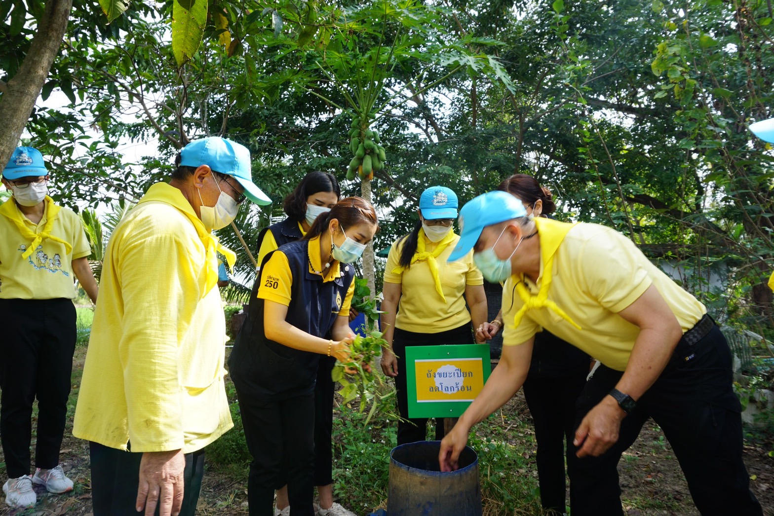 ?️??‍?พช.ฉะเชิงเทรา สนับสนุน ติดตามการดำเนินงานศูนย์ผู้นำจิตอาสาพัฒนาชุมชน