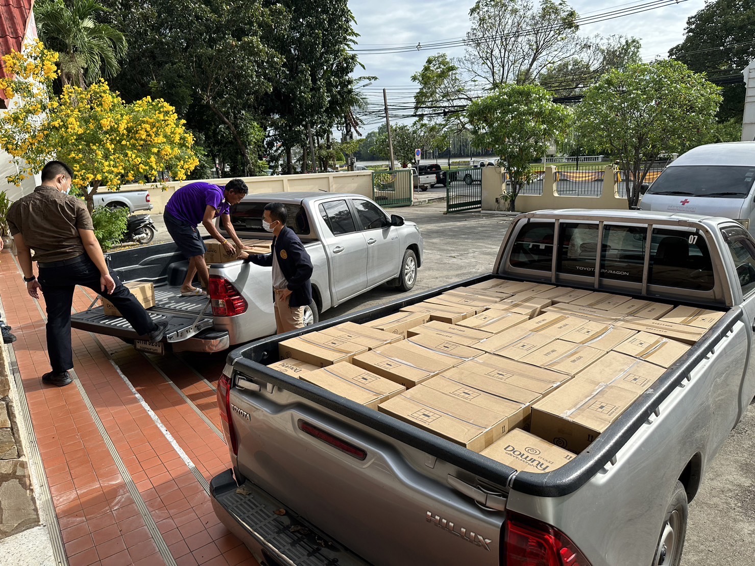 พช.ฉะเชิงเทราร่วมสนับสนุนกิจกรรมการออกร้านกาชาดของสมาคมแม่บ้านมหาดไทย