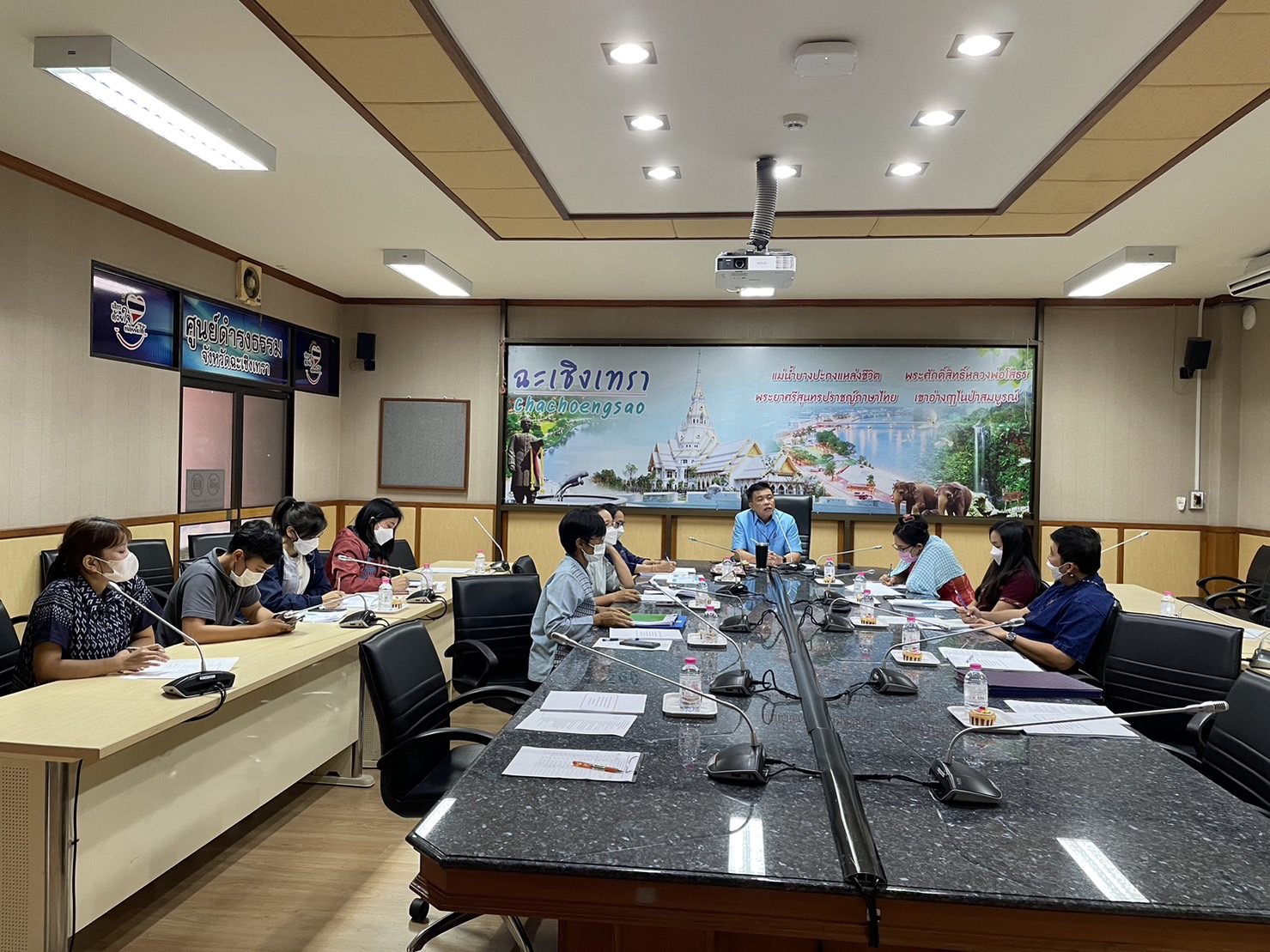 ?️??‍?พช.ฉะเชิงเทราประชุมผู้อำนวยการกลุ่มงาน นักวิชาการพัฒนาชุมชน และเจ้าหน้าที่พัฒนาชุมชนจังหวัดฉะเชิงเทรา ครั้งที่ 11/2565