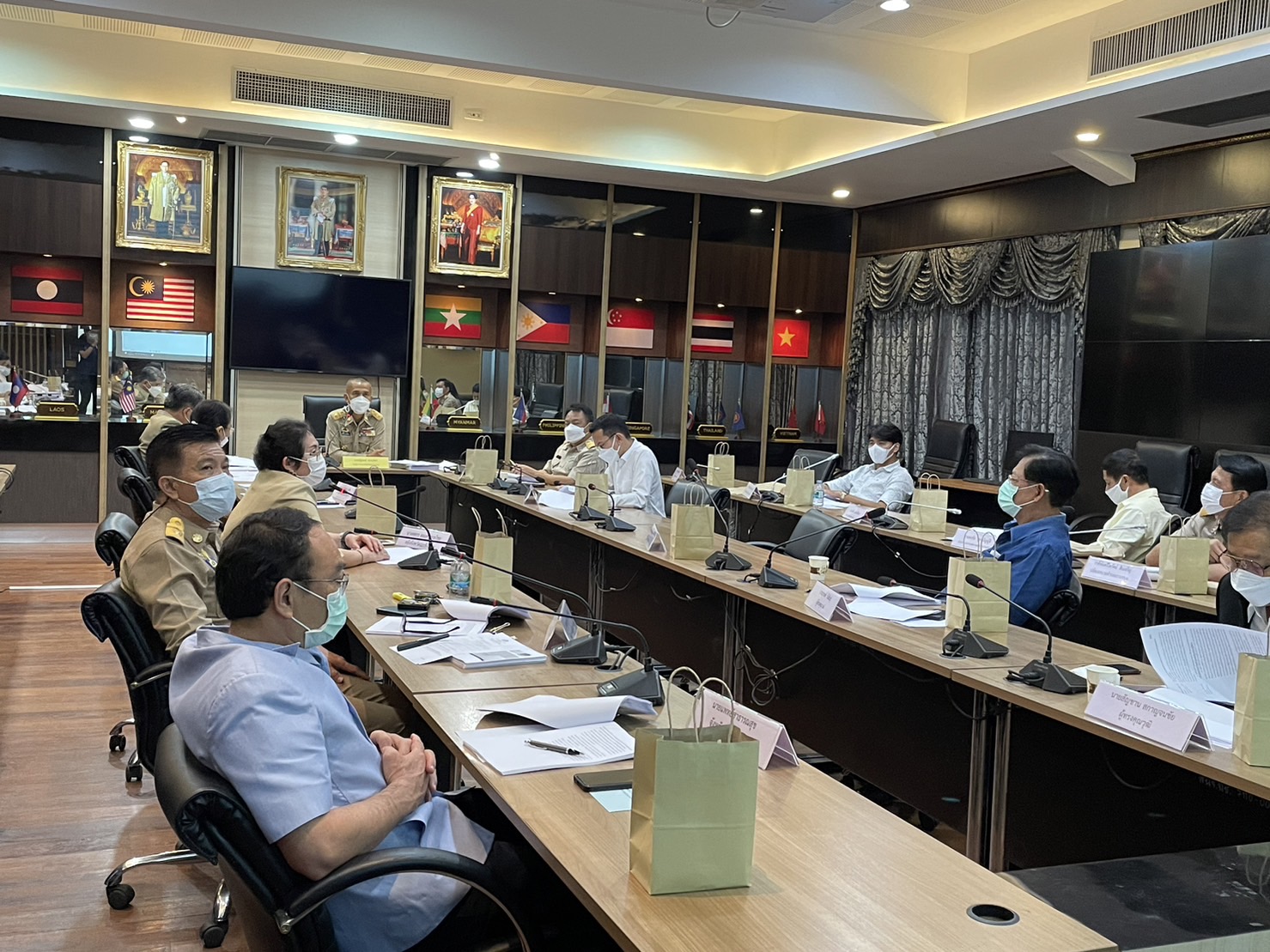 ?️??‍? พช.ฉะเชิงเทรา ร่วมประชุมคณะกรรมการพนักงานเทศบาลจังหวัดฉะเชิงเทรา (ก.ท.จ.) ครั้งที่ 12/2565