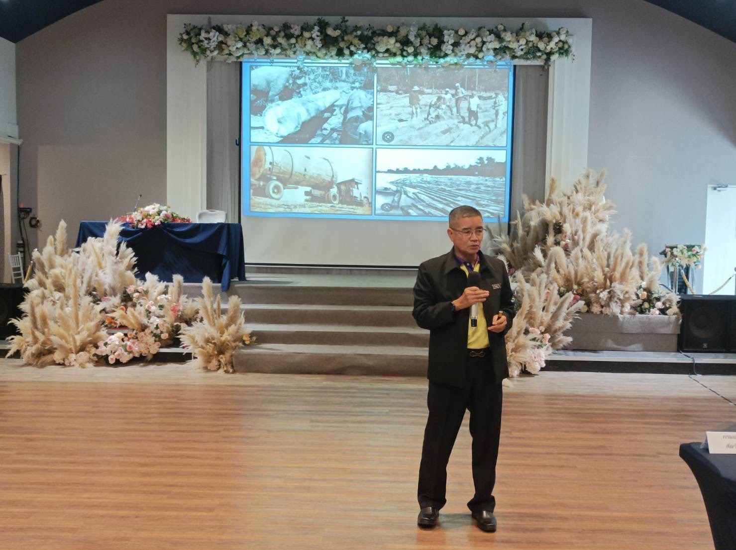 ?️??‍? พช.ฉะเชิงเทราร่วมประชุมจัดทำแผนปฏิบัติการโครงการพัชรสุธาคชานุรักษ์ ปี 2566