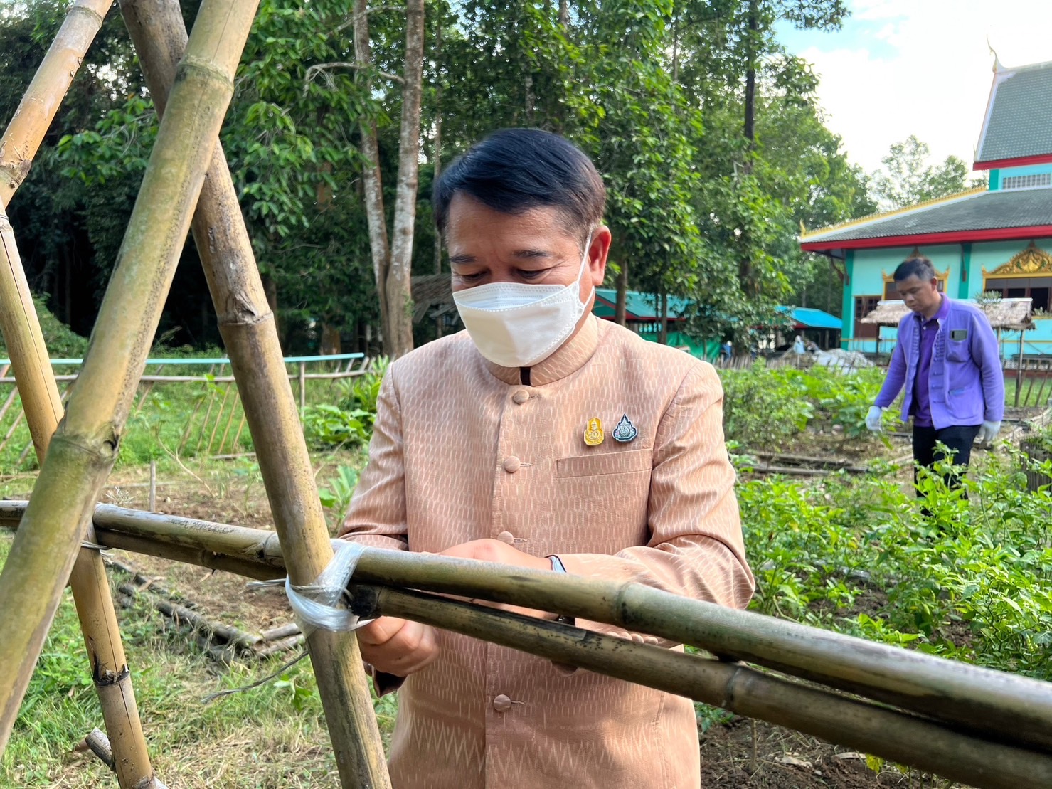 ?️??‍?ผู้ตรวจราชการกรมการพัฒนาชุมชน ร่วมกับพช.ฉะเชิงเทราประชุมเตรียมความพร้อมการจัดกิจกรรม วันดินโลก (World Soil Day) บำรุงป่า รักษาผืนดิน  เทิดพระเกียรติ องค์ภูมิพลฯ