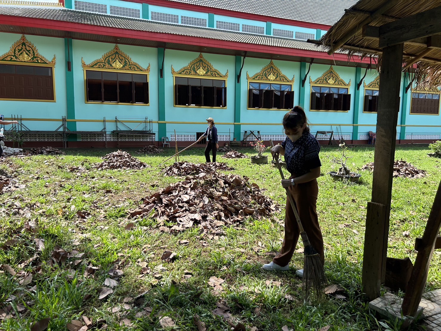 ?️??‍?ผู้ตรวจราชการกรมการพัฒนาชุมชน ร่วมกับพช.ฉะเชิงเทราประชุมเตรียมความพร้อมการจัดกิจกรรม วันดินโลก (World Soil Day) บำรุงป่า รักษาผืนดิน  เทิดพระเกียรติ องค์ภูมิพลฯ