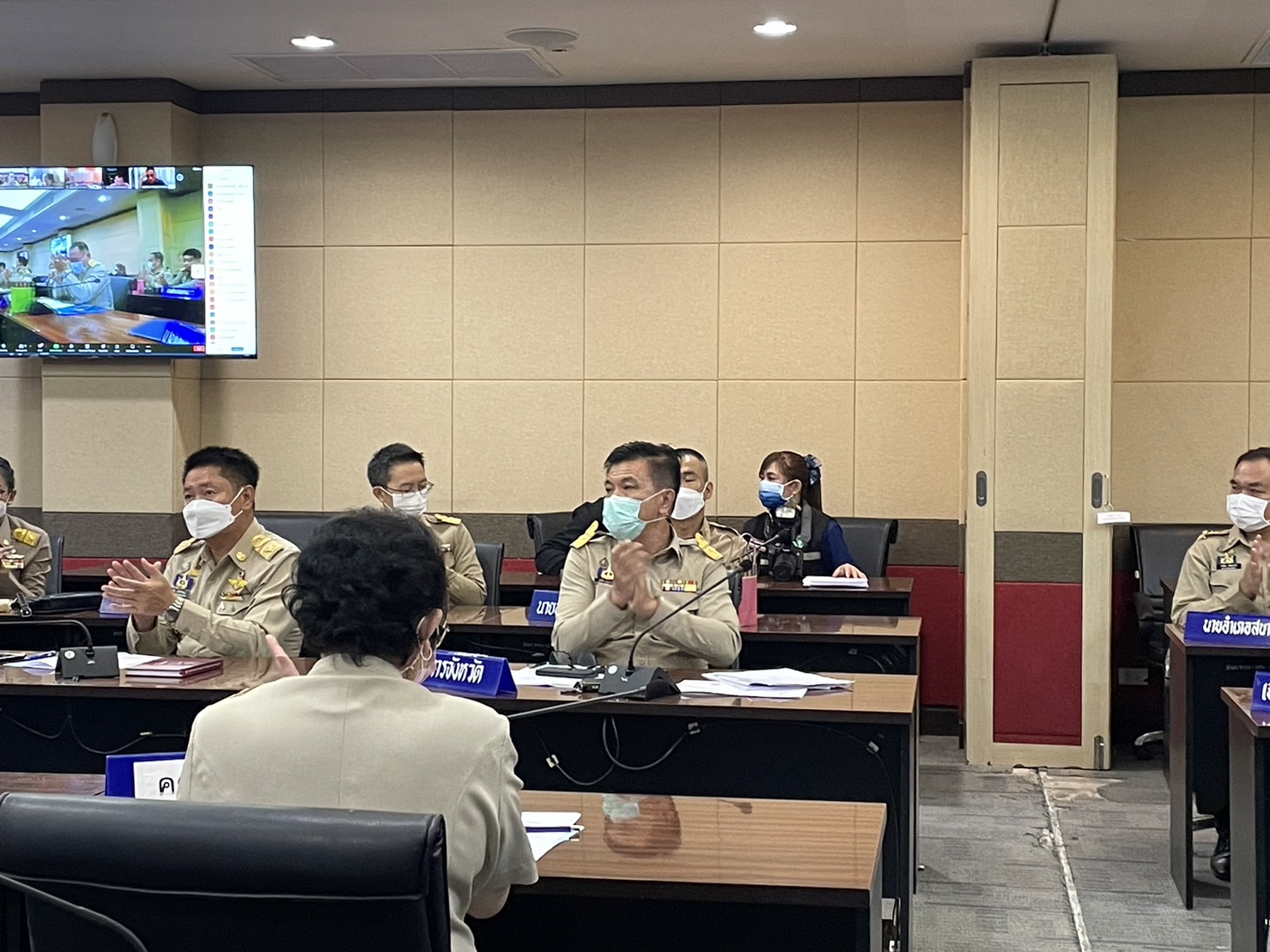 ?️??‍? พช.ฉะเชิงเทราร่วมประชุมหัวหน้าส่วนราชการจังหวัดฉะเชิงเทรา และประชุมคณะกรรมการพนักงานส่วนตำบลจังหวัดฉะเชิงเทรา