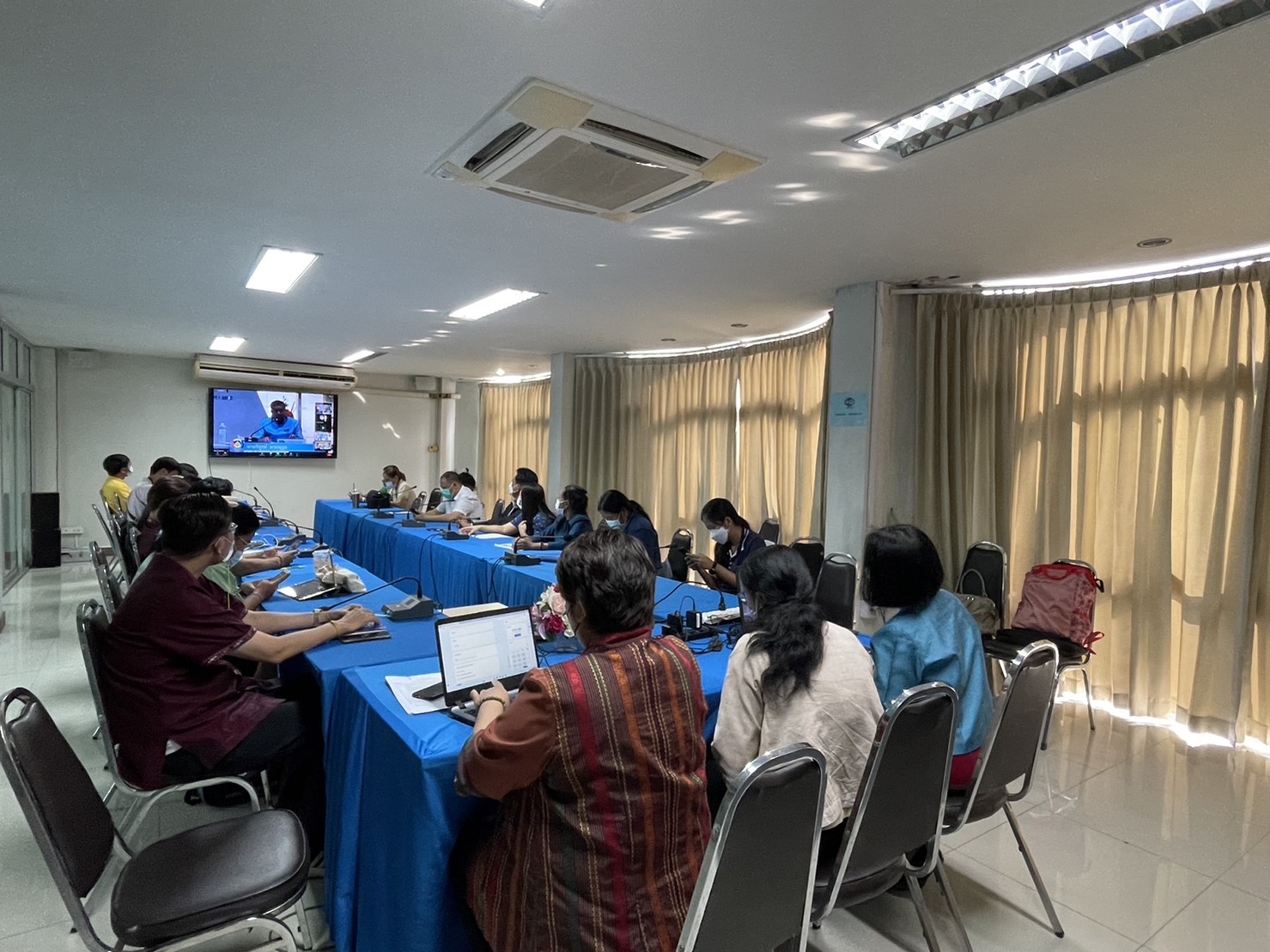 ?️??‍?พช.ฉะเชิงเทราร่วมฝึกอบรมโครงการการสร้างนักขับเคลื่อนยุทธศาสตร์นำการเปลี่ยนแปลง กิจกรรมที่ 1 ฝึกอบรมสร้างนักขับเคลื่อนยุทธศาสตร์นำการเปลี่ยนแปลงสู่นักสื่อสารสังคม