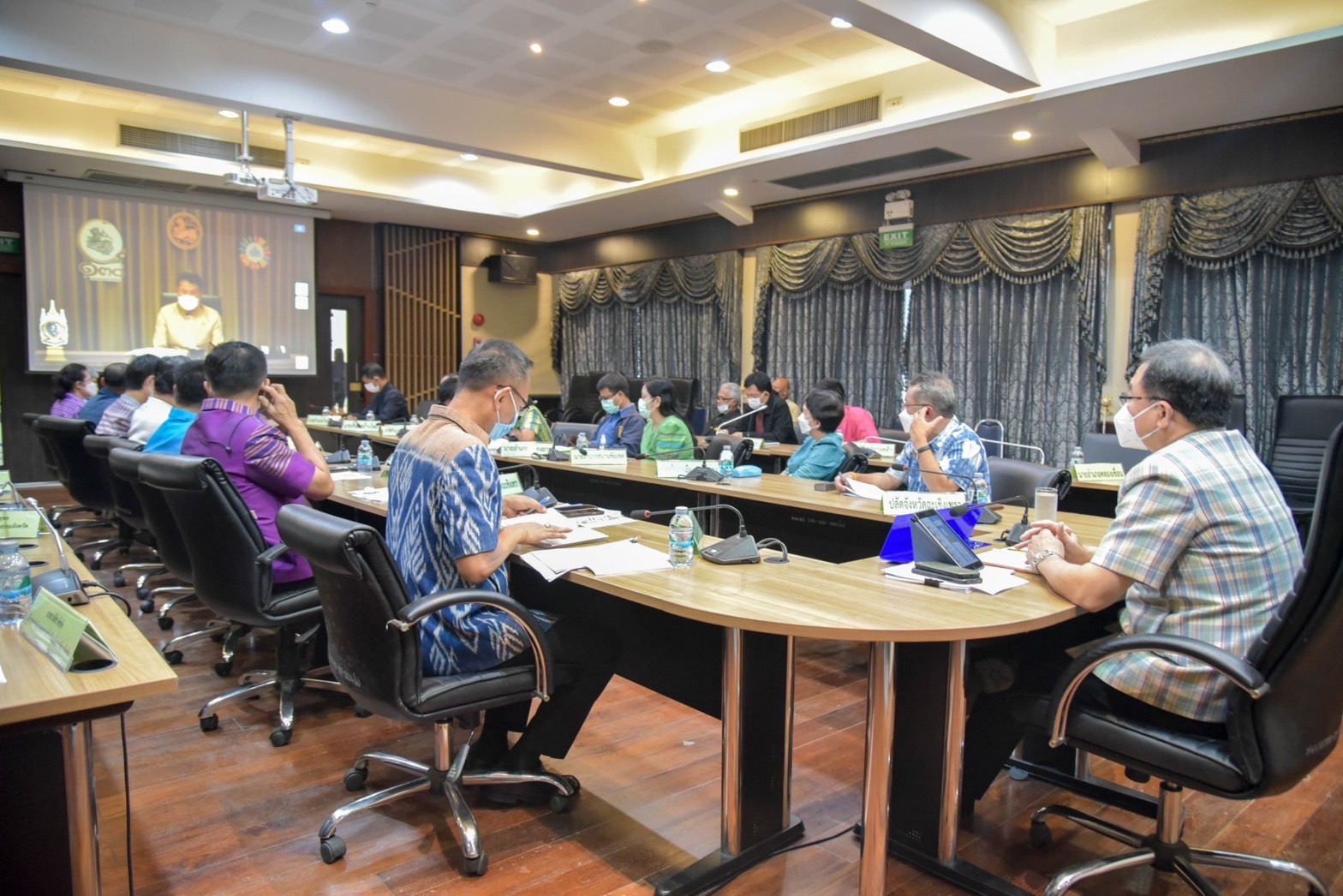 ?️??‍? พช.ฉะเชิงเทราร่วมประชุมขับเคลื่อนและติดตามนโยบายของรัฐบาล และภารกิจสำคัญของสำนักงานปลัดกระทรวงมหาดไทย และหน่วยงานในสังกัดกระทรวงมหาดไทย