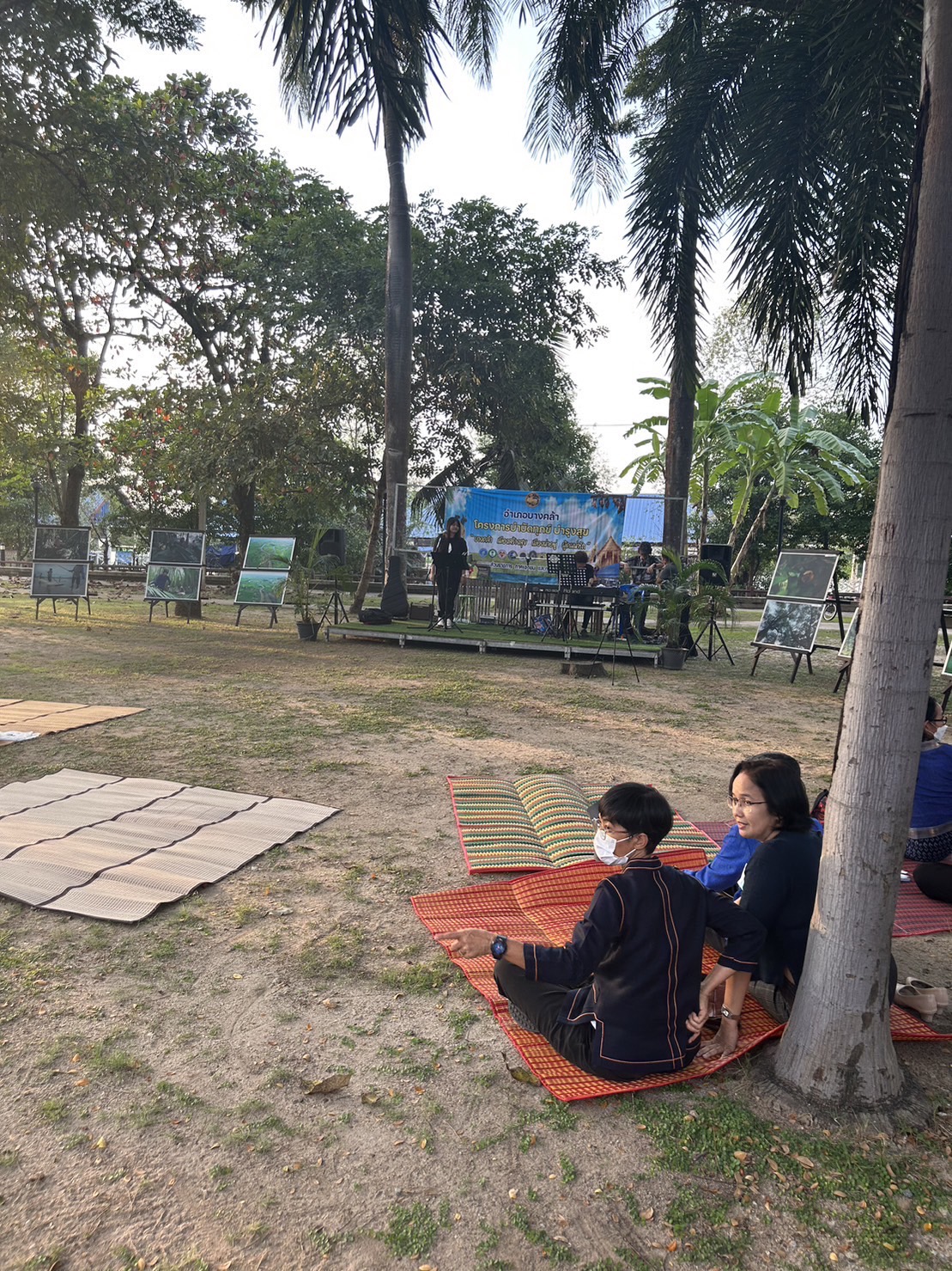 ?️??‍? พช.ฉะเชิงเทราร่วมพิธีเปิดโครงการบำบัดทุกข์ บำรุงสุข “บางคล้า เมืองสร้างสุข เมืองน่าอยู่ ผู้คนน่ารัก”