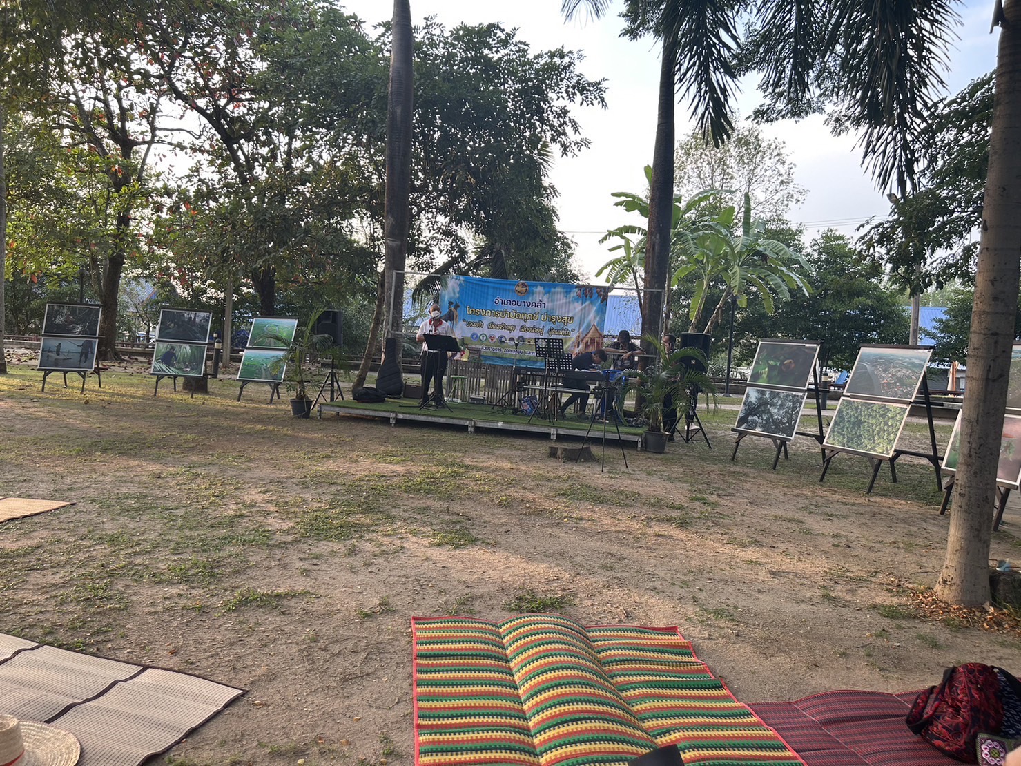 ?️??‍? พช.ฉะเชิงเทราร่วมพิธีเปิดโครงการบำบัดทุกข์ บำรุงสุข “บางคล้า เมืองสร้างสุข เมืองน่าอยู่ ผู้คนน่ารัก”