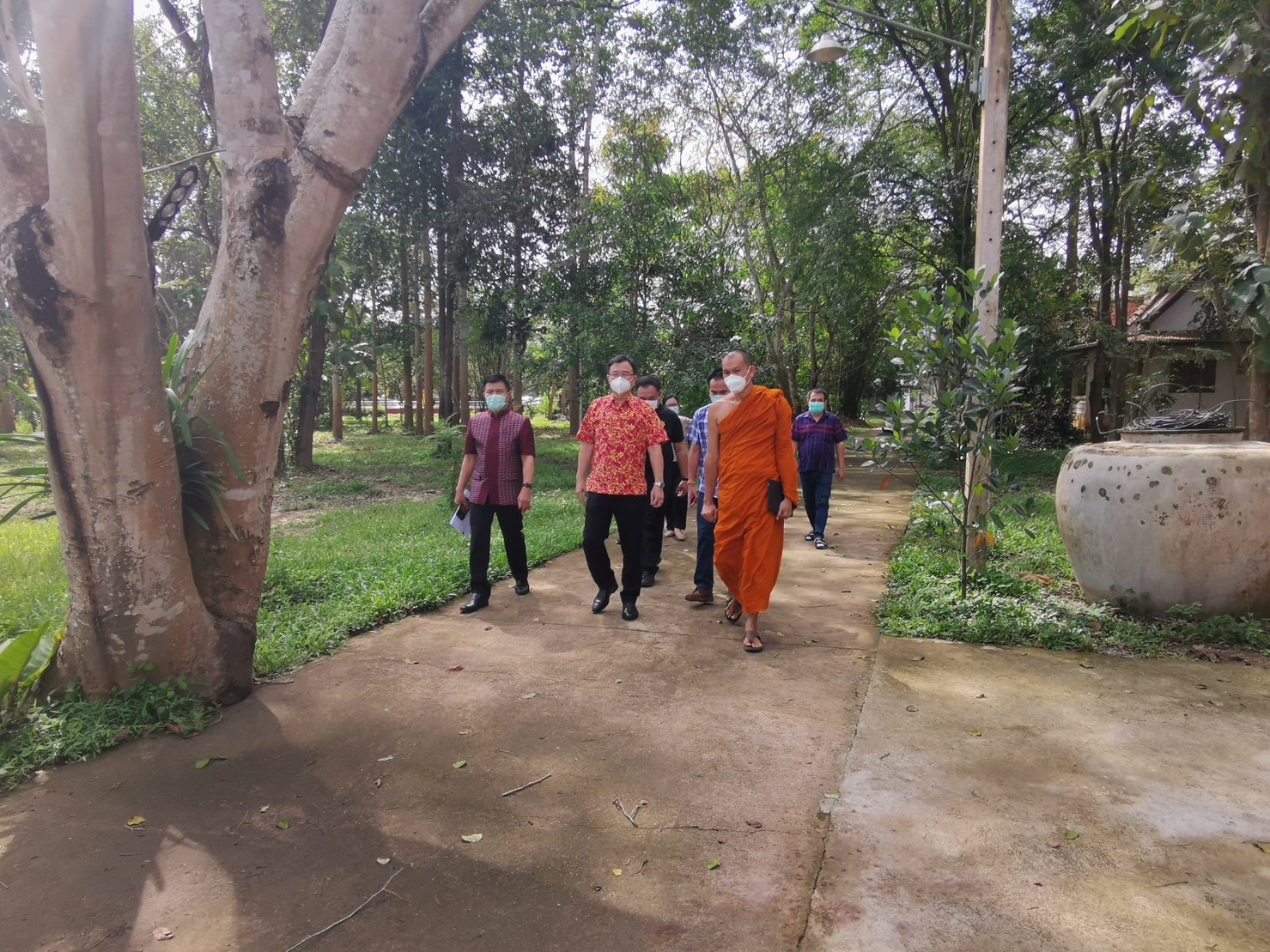 ?️??‍? ผู้ว่าราชการจังหวัดฉะเชิงเทราลงพื้นที่ติดตามการเตรียมความพร้อมการจัดกิจกรรม วันดินโลก (World Soil Day) บำรุงป่า รักษาผืนดิน เทิดพระเกียรติ องค์ภูมิพลฯ