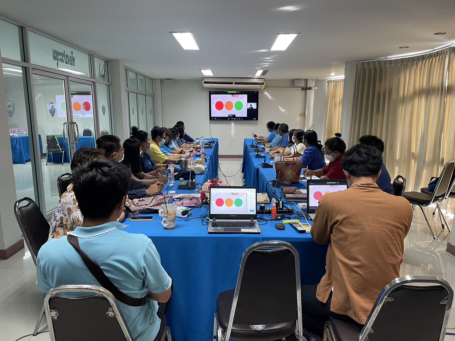 ?️??‍?พช.ฉะเชิงเทราร่วมฝึกอบรมโครงการการสร้างนักขับเคลื่อนยุทธศาสตร์นำการเปลี่ยนแปลง กิจกรรมที่ 1 ฝึกอบรมสร้างนักขับเคลื่อนยุทธศาสตร์นำการเปลี่ยนแปลงสู่นักสื่อสารสังคม