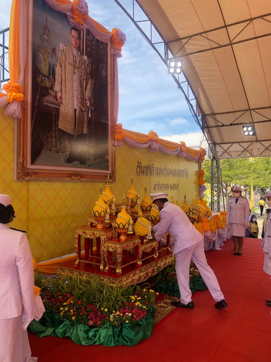 ??พช.ฉะเชิงเทรา ร่วมกิจกรรมเนื่องในวันพระราชสมภพพระบาทสมเด็จพระบรมชนกาธิเบศร มหาภูมิพลอดุลยเดชมหาราช บรมนาถบพิตร วันชาติ และวันพ่อแห่งชาติ 5 ธันวาคม 2565