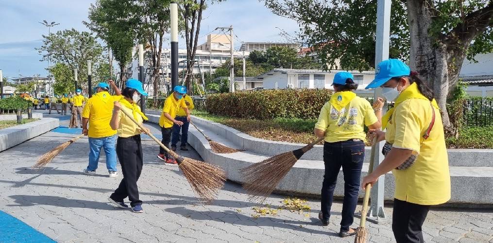 ??พช.ฉะเชิงเทรา ร่วมกิจกรรมเนื่องในวันพระราชสมภพพระบาทสมเด็จพระบรมชนกาธิเบศร มหาภูมิพลอดุลยเดชมหาราช บรมนาถบพิตร วันชาติ และวันพ่อแห่งชาติ 5 ธันวาคม 2565