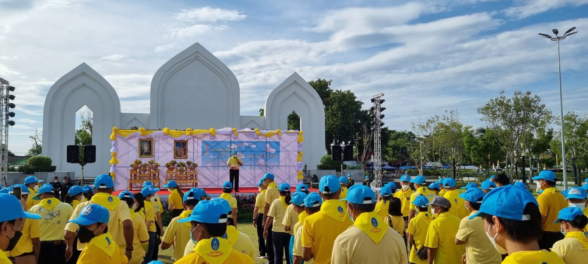 ??พช.ฉะเชิงเทรา ร่วมกิจกรรมเนื่องในวันพระราชสมภพพระบาทสมเด็จพระบรมชนกาธิเบศร มหาภูมิพลอดุลยเดชมหาราช บรมนาถบพิตร วันชาติ และวันพ่อแห่งชาติ 5 ธันวาคม 2565