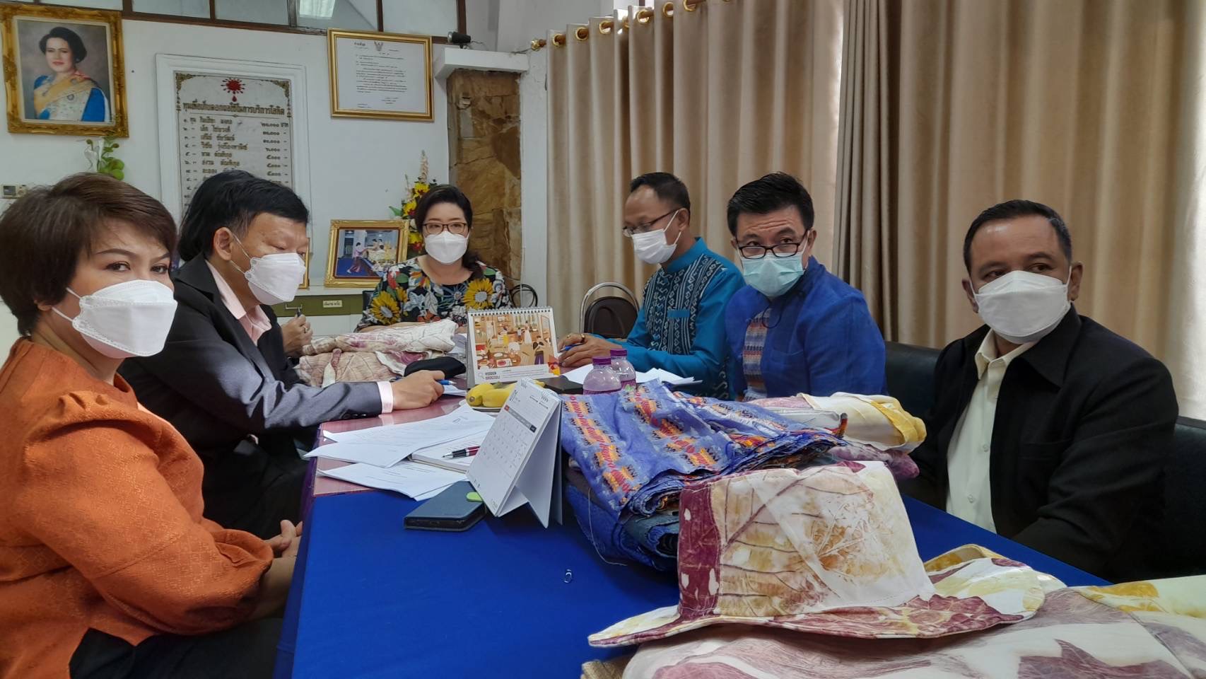 ??พช.ฉะเชิงเทรา ร่วมประชุมหารือคณะกรรมการจัดงานวันรวมน้ำใจ แม่บ้านมหาดไทยจังหวัดฉะเชิงเทรา