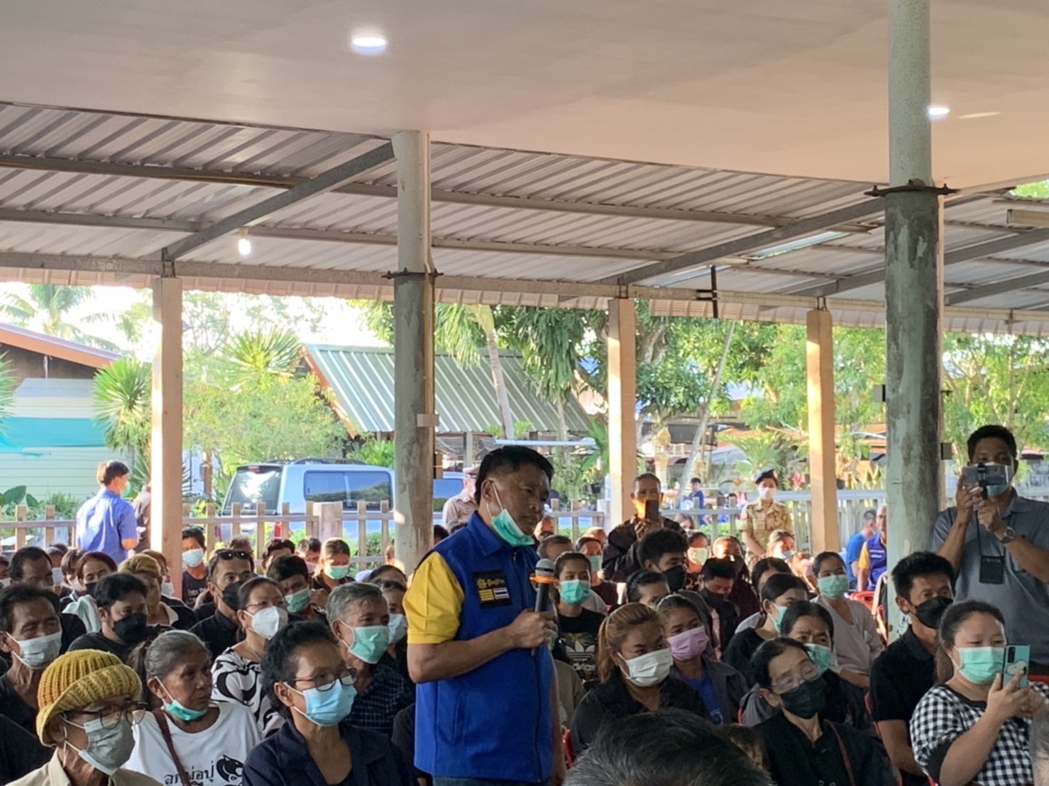 ??พช.ฉะเชิงเทราร่วมลงพื้นที่ประชุมหารือเพื่อพิจารณาแก้ไขปัญหาและเยียวยาประชาชนที่ได้รับผลกระทบจากช้างป่า