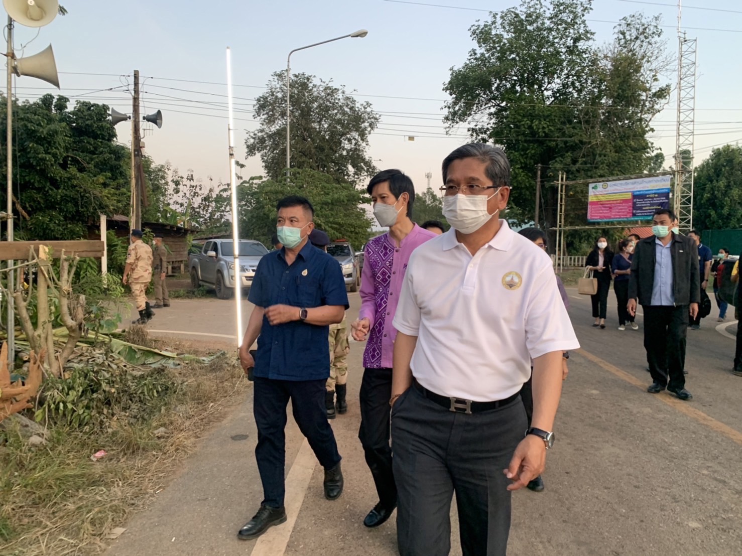 ??พช.ฉะเชิงเทราร่วมลงพื้นที่ประชุมหารือเพื่อพิจารณาแก้ไขปัญหาและเยียวยาประชาชนที่ได้รับผลกระทบจากช้างป่า