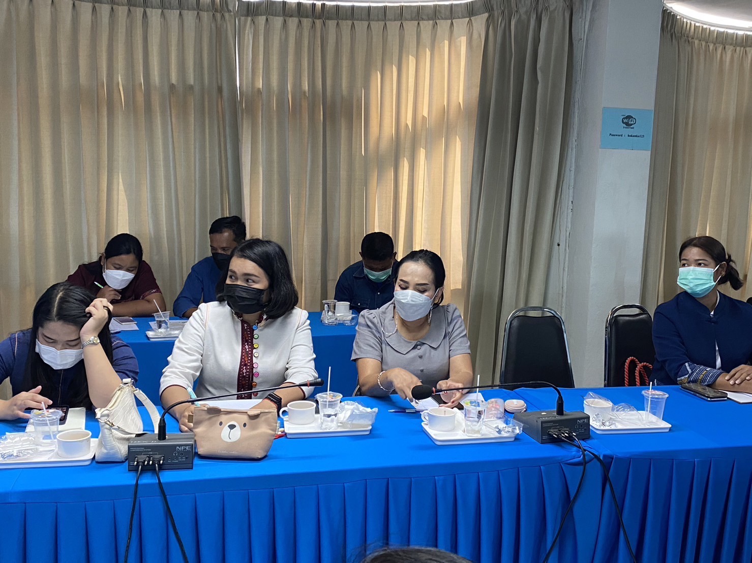 ??พช.ฉะเชิงเทราร่วมประชุมเชิงปฏิบัติการสร้างความรู้ความเข้าใจเครือข่ายคณะกรรมการบริหารศูนย์ประสานงานองค์การชุมชนระดับจังหวัด (ศอช.จ.)