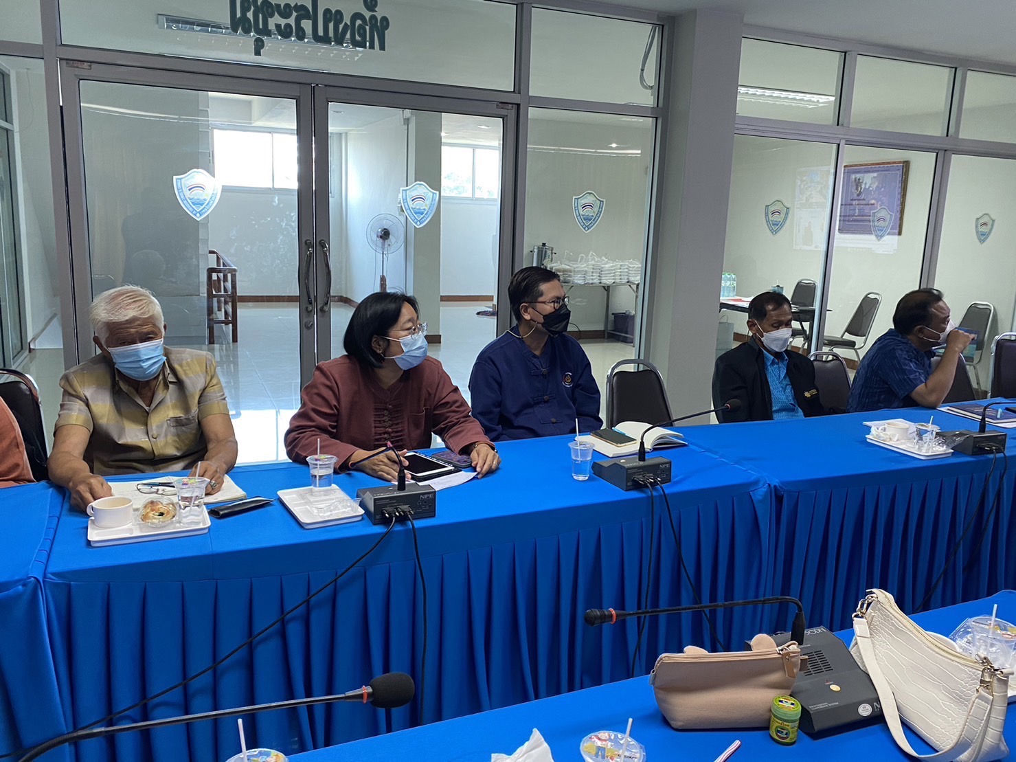 ??พช.ฉะเชิงเทราร่วมประชุมเชิงปฏิบัติการสร้างความรู้ความเข้าใจเครือข่ายคณะกรรมการบริหารศูนย์ประสานงานองค์การชุมชนระดับจังหวัด (ศอช.จ.)