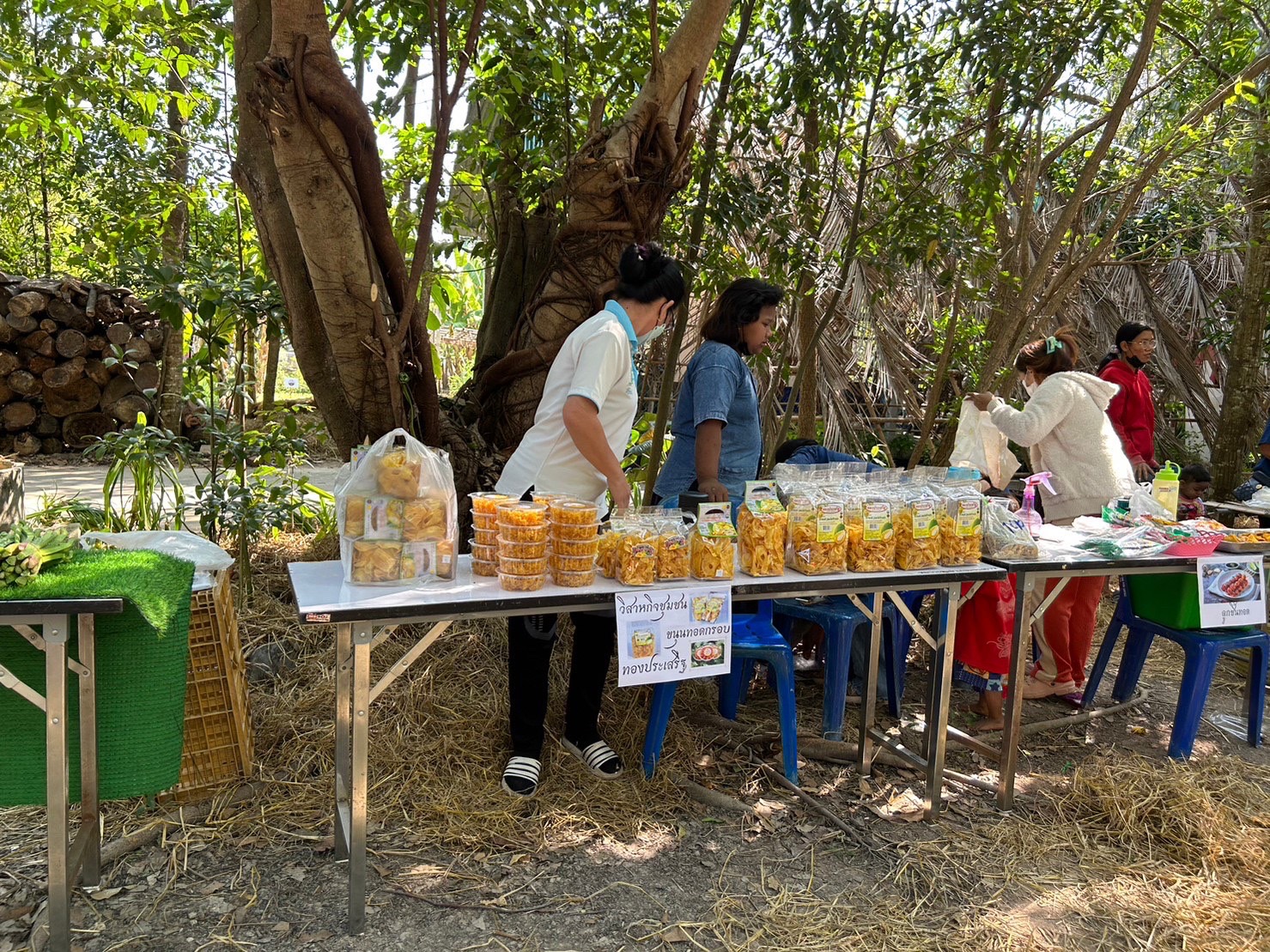 ??พช.ฉะเชิงเทราร่วมงานวันดินโลก ประจำปี 2565 อำเภอแปลงยาว