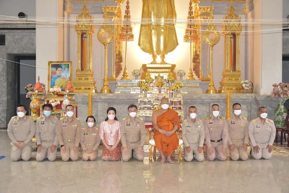 ??พช.ฉะเชิงเทราร่วมพิธีพระพุทธมนต์และเจริญจิตภาวนาถวายพระพรชัยมงคลแด่สมเด็จพระเจ้าลูกเธอ เจ้าฟ้าพัชรกิติยาภา นเรนทิราเทพยวดี กรมหลวงราชสาริณีสิริพัชร มหาวัชรราชธิดา