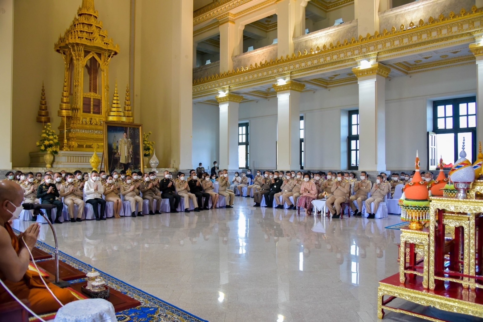 ??ปลัดมท. นำทีมผู้บริหารกระทรวงมหาดไทยร่วมกิจกรรมบำเพ็ญกุศลไถ่ชีวิตโค กระบือ เพื่อถวายพระพรแด่สมเด็จพระเจ้าลูกเธอ เจ้าฟ้าพัชรกิติยาภา นเรนทิราเทพยวดี กรมหลวงราชสาริณีสิริพัชร มหาวัชรราชธิดา