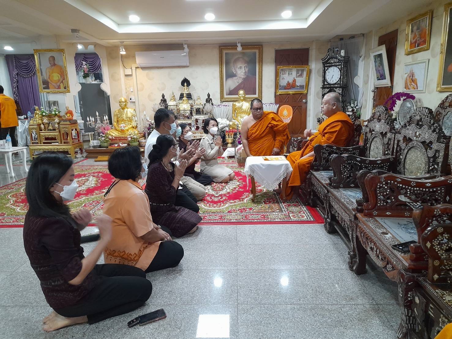 ??ทีมพช.ฉะเชิงเทรา เข้ากราบนมัสการเจ้าอาวาสวัดโสธรวรารามวรวิหารเนื่องในโอกาสวันขึ้นปีใหม่ พ.ศ.2566