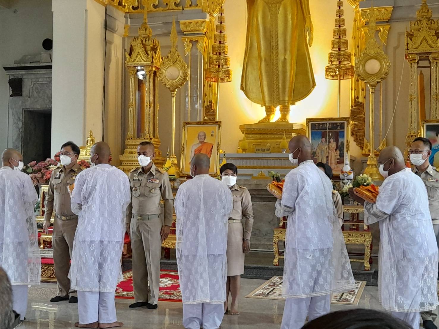 ??พช. ฉะเชิงเทรา ร่วมพิธีบรรพชาอุปสมบท 99 รูป ถวายพระพรชัยมงคล แด่สมเด็จพระเจ้าลูกเธอ เจ้าฟ้าพัชรกิติยาภาฯ วันที่ 2