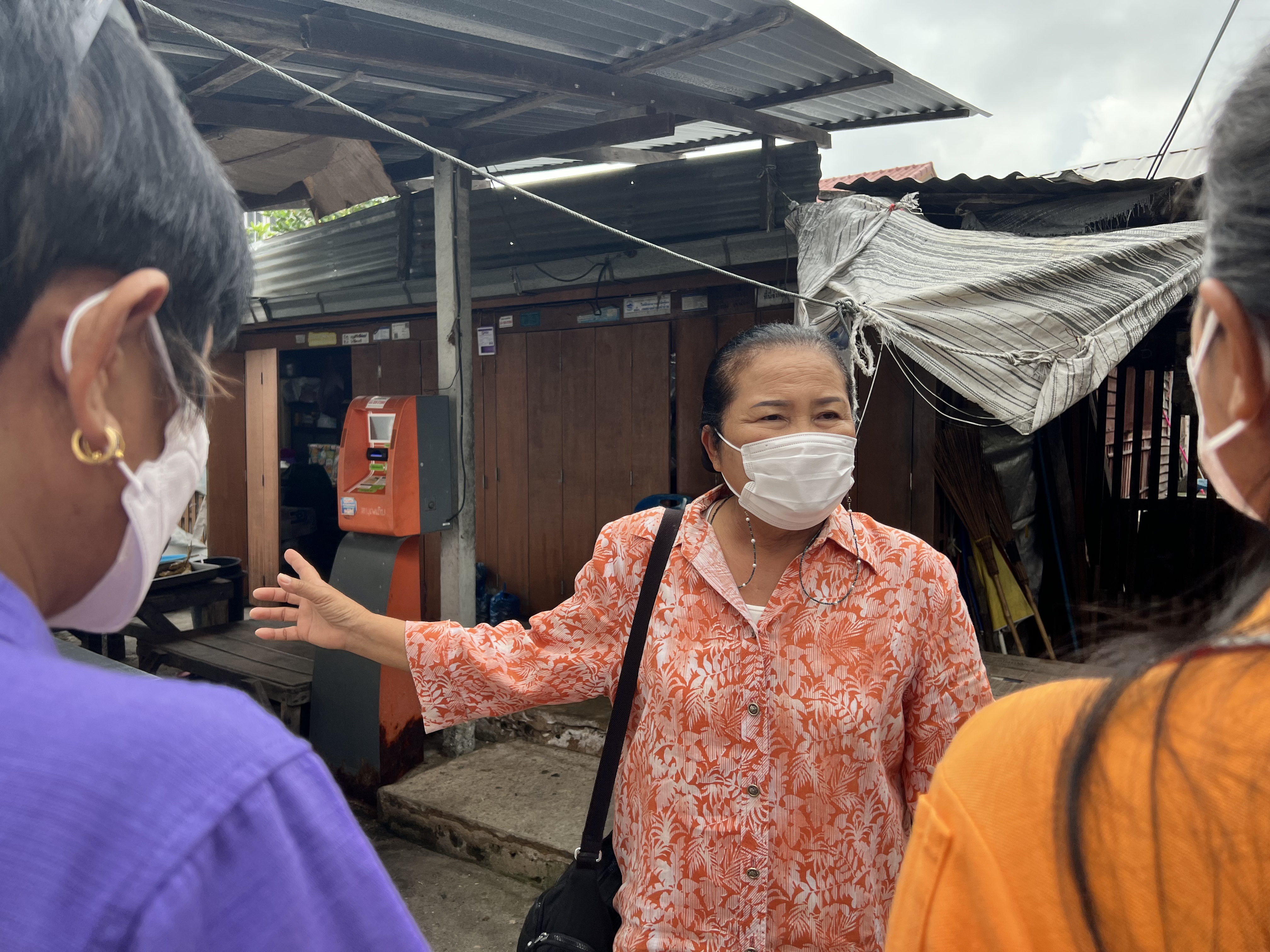 ??พช. ฉะเชิงเทรา ลงพื้นที่เตรียมความพร้อมส่งมอบบ้านโครงการบ้านห่วงใยจากใจ GLO ประจำปี 2565