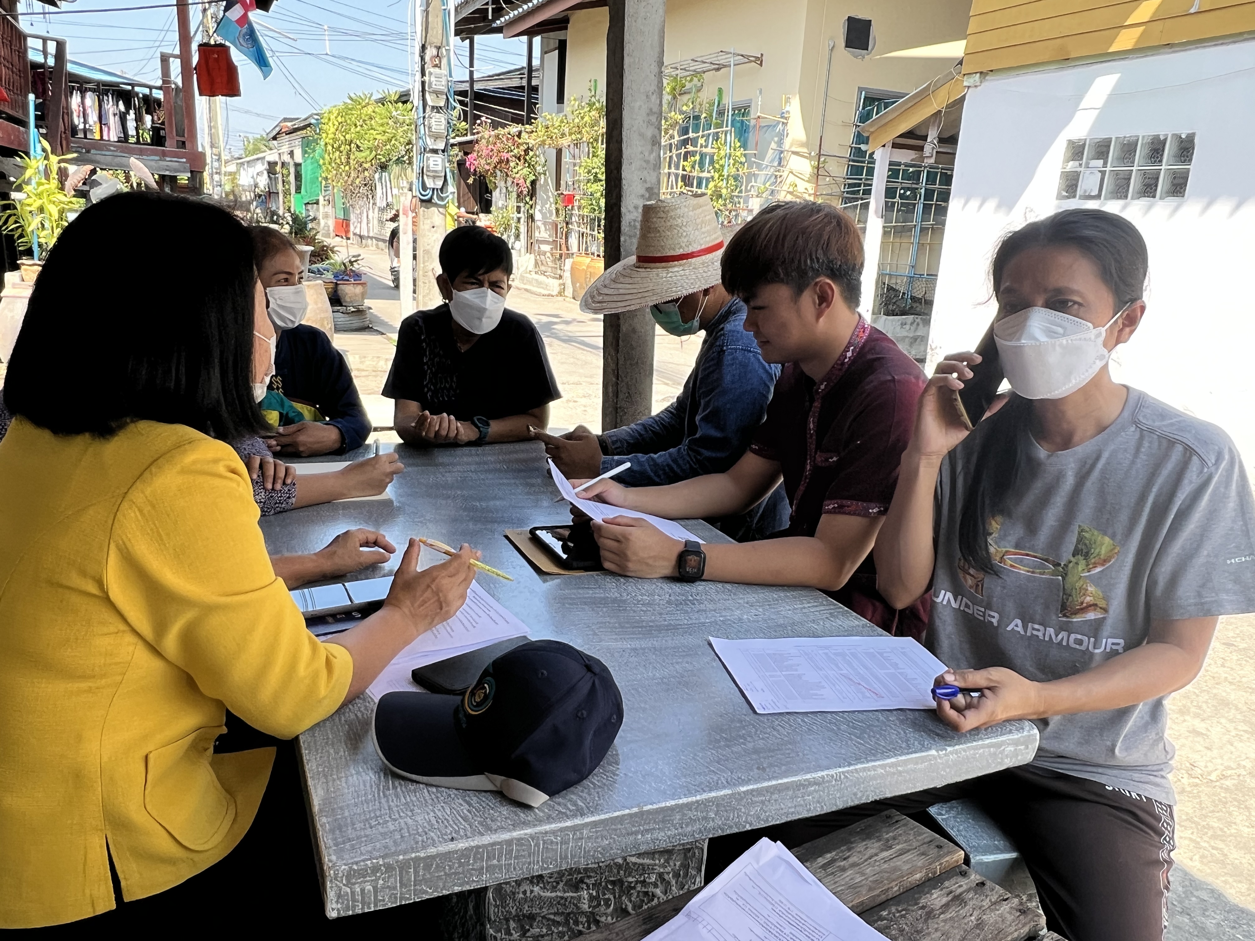 ??พช. ฉะเชิงเทรา เตรียมความพร้อมส่งมอบบ้าน GLO และติดตามการดำเนินงาน จปฐ.