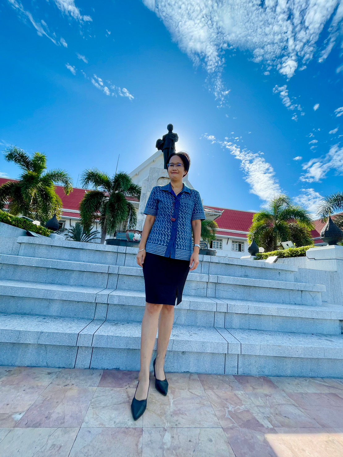 ??พช. ฉะเชิงเทรา ต้อนรับน้องใหม่ สักการะสิ่งศักดิ์สิทธิ์ ศาลากลางจังหวัดฉะเชิงเทรา