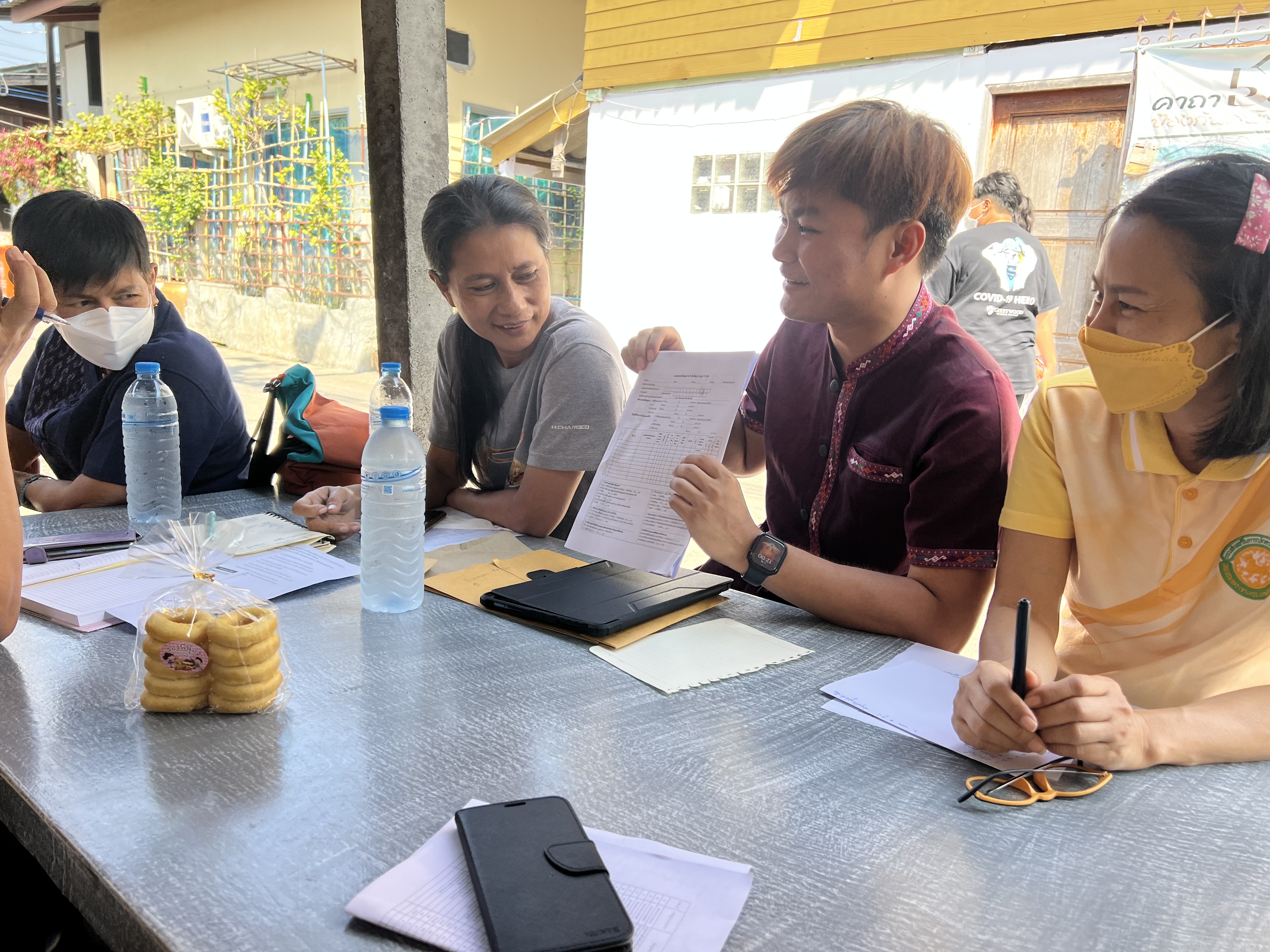 ??พช. ฉะเชิงเทรา เตรียมความพร้อมส่งมอบบ้าน GLO และติดตามการดำเนินงาน จปฐ.