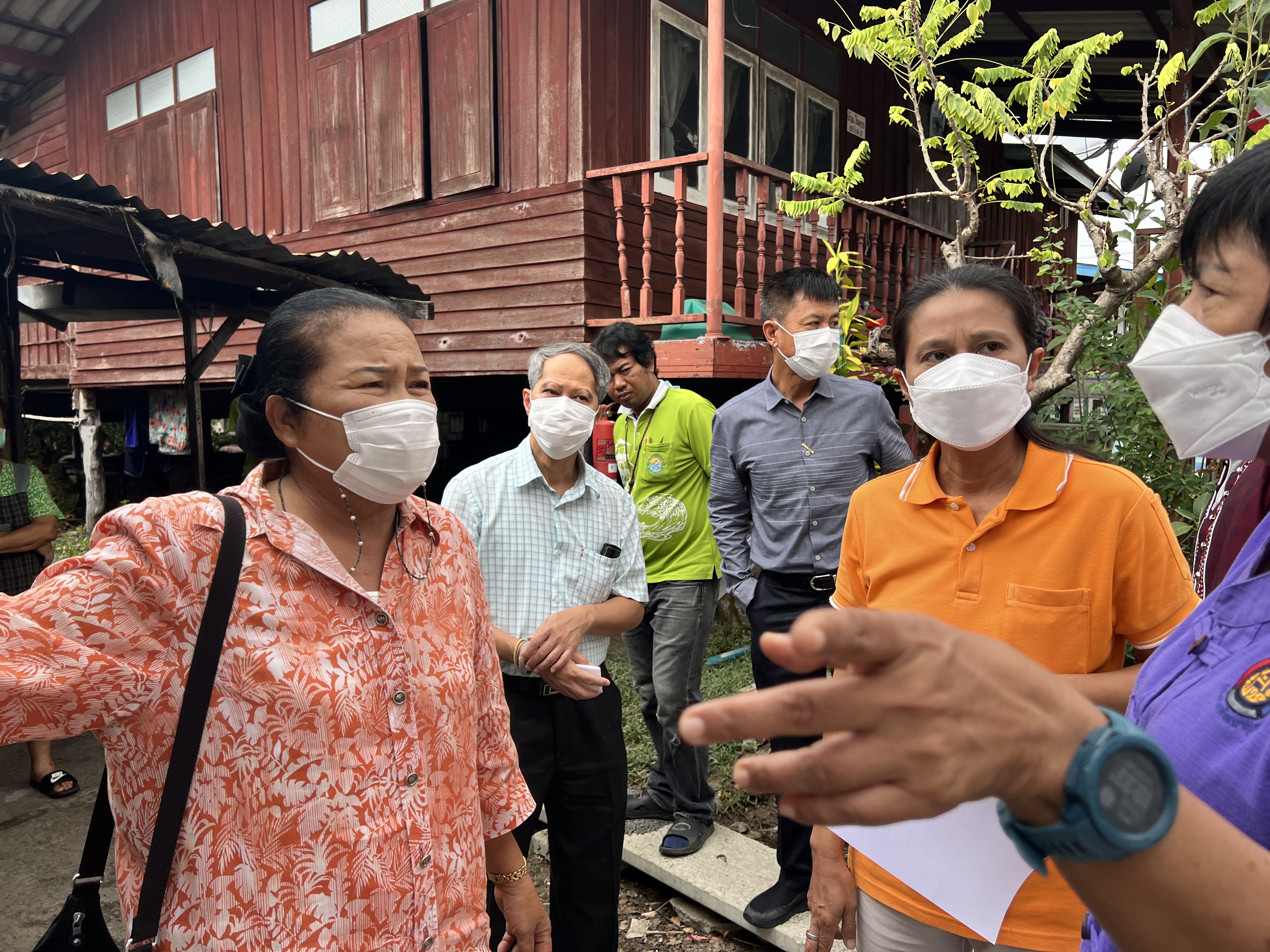 ??พช. ฉะเชิงเทรา ลงพื้นที่เตรียมความพร้อมส่งมอบบ้านโครงการบ้านห่วงใยจากใจ GLO ประจำปี 2565