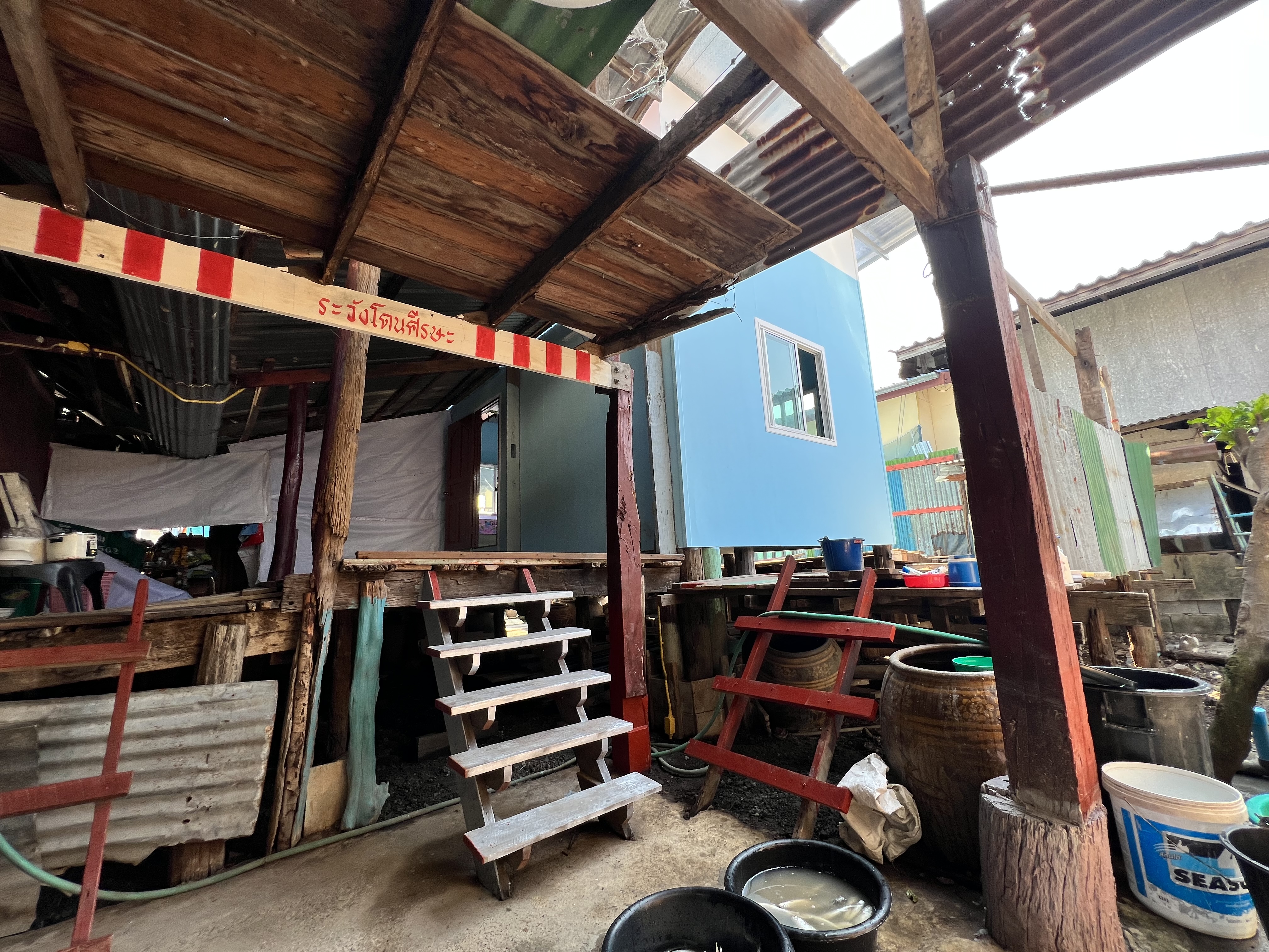 ??พช. ฉะเชิงเทรา เตรียมความพร้อมส่งมอบบ้าน GLO และติดตามการดำเนินงาน จปฐ.