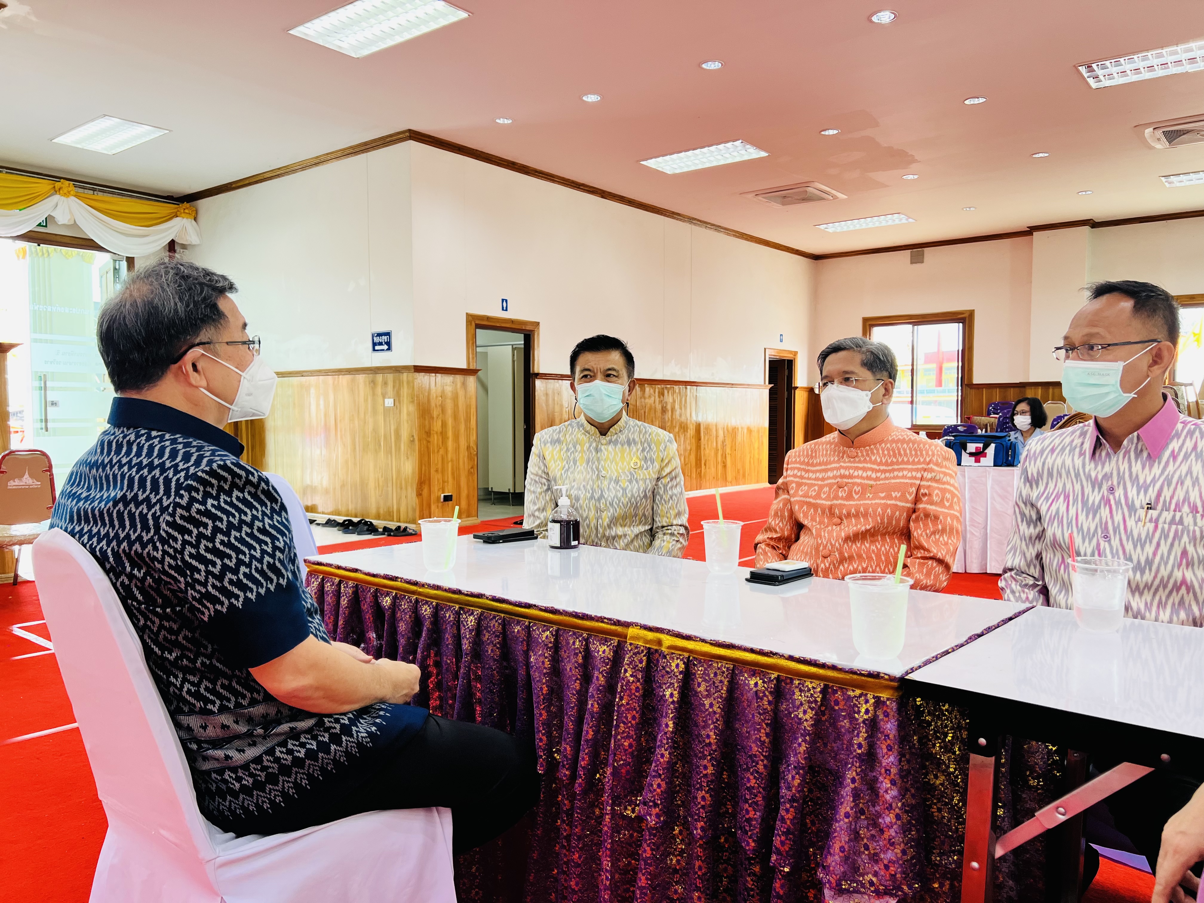 ??พช. ฉะเชิงเทรา ร่วมเป็นเจ้าภาพถวายปัจจัย ในพิธีบรรพชาอุปสมบท 99 รูป ถวายพระพรชัยมงคล แด่สมเด็จพระเจ้าลูกเธอ เจ้าฟ้าพัชรกิติยาภาฯ