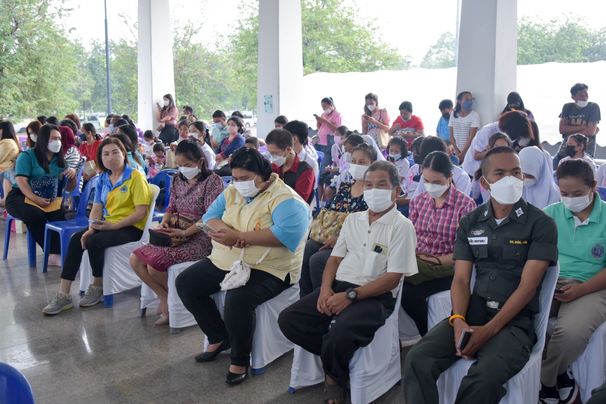 ?? พช. ฉะเชิงเทรา ร่วมงานฉลองวันเด็กแห่งชาติ ส่งมอบทุนพัฒนาเด็กชนบทฯ 30,000 บาท !!