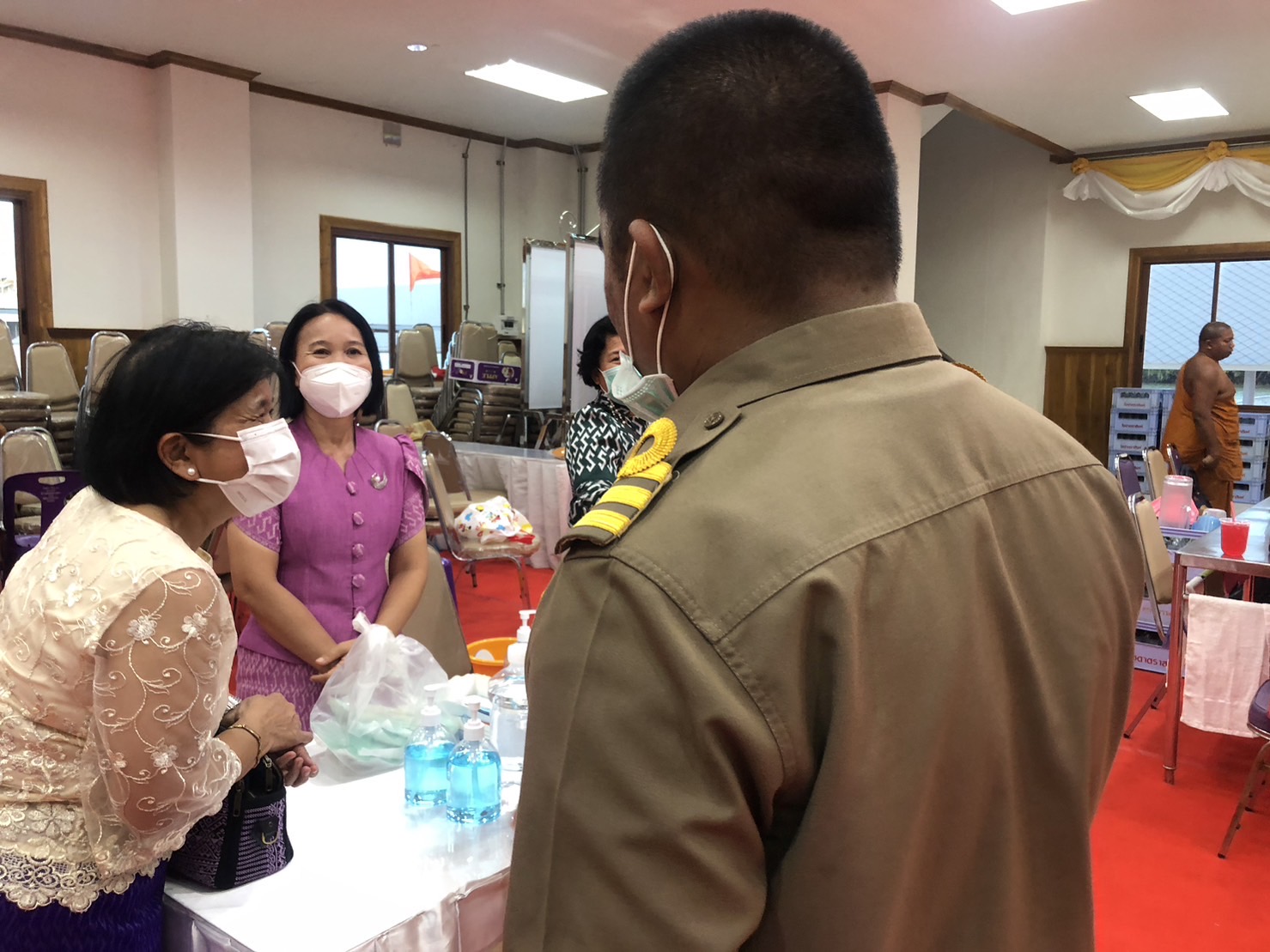 ??พช. ฉะเชิงเทรา ร่วมเจริญพุทธมนต์ เจริญจิตตภาวนาถวายพระพรไชยมงคล แด่สมเด็จพระเจ้าลูกเธอเจ้าฟ้าพัชรกิติยาภา