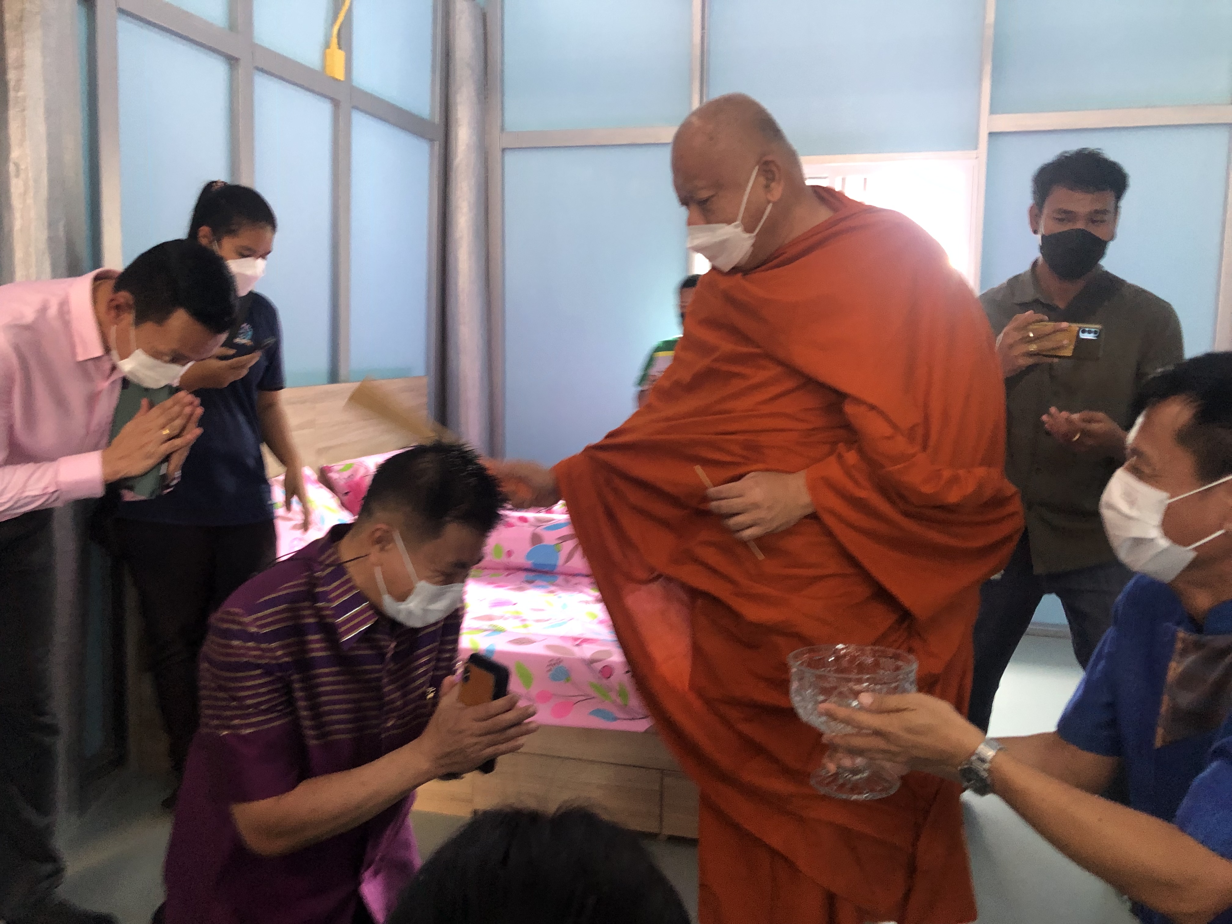 ??จังหวัดฉะเชิงเทรา ส่งมอบบ้าน “บ้านห่วงใยจากใจ GLO” แก่ครัวเรือนยากจน (TPMAP) มูลค่ารวมกว่า 300,000 บาท !!