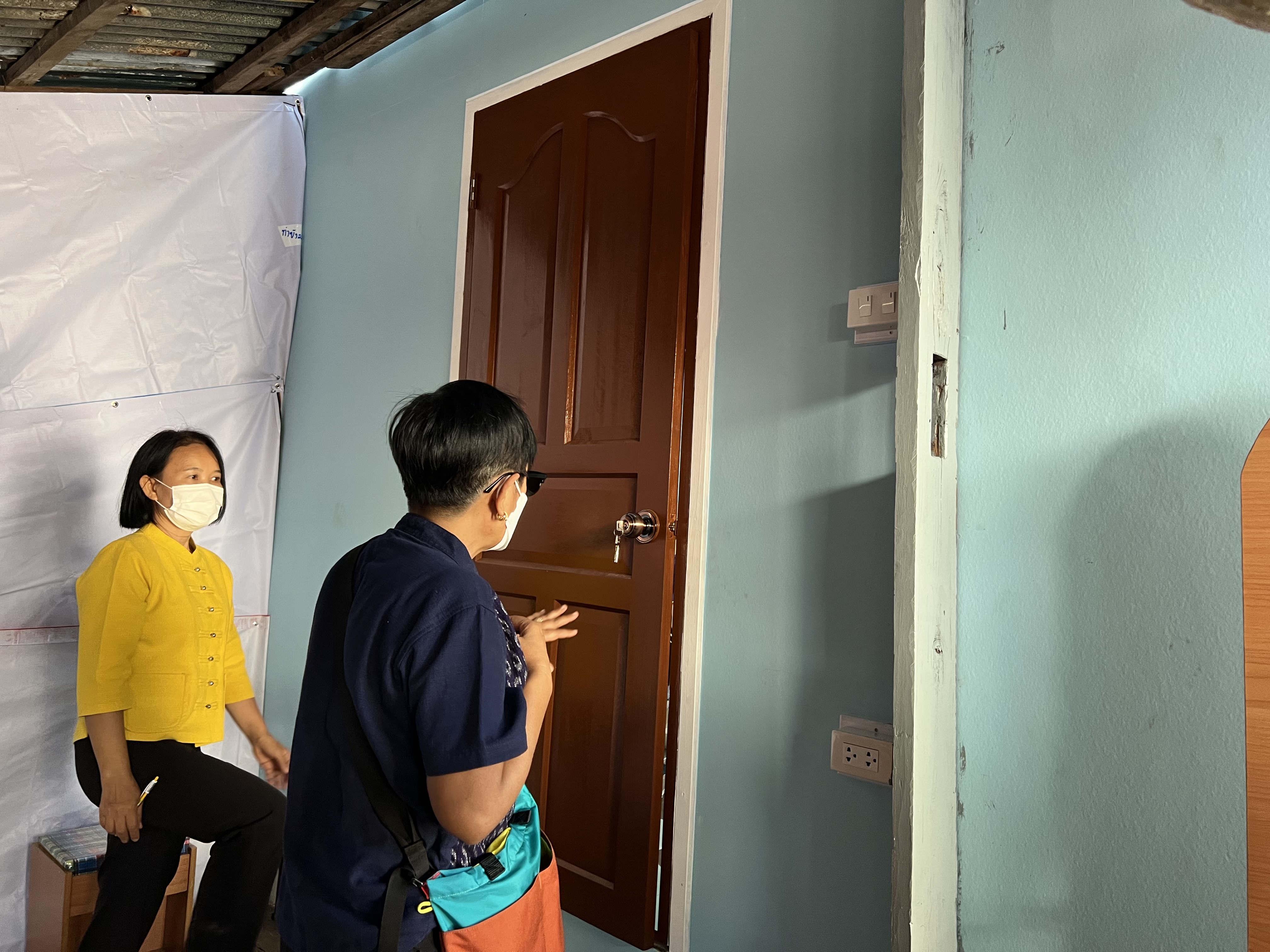 ??พช. ฉะเชิงเทรา เตรียมความพร้อมส่งมอบบ้าน GLO และติดตามการดำเนินงาน จปฐ.