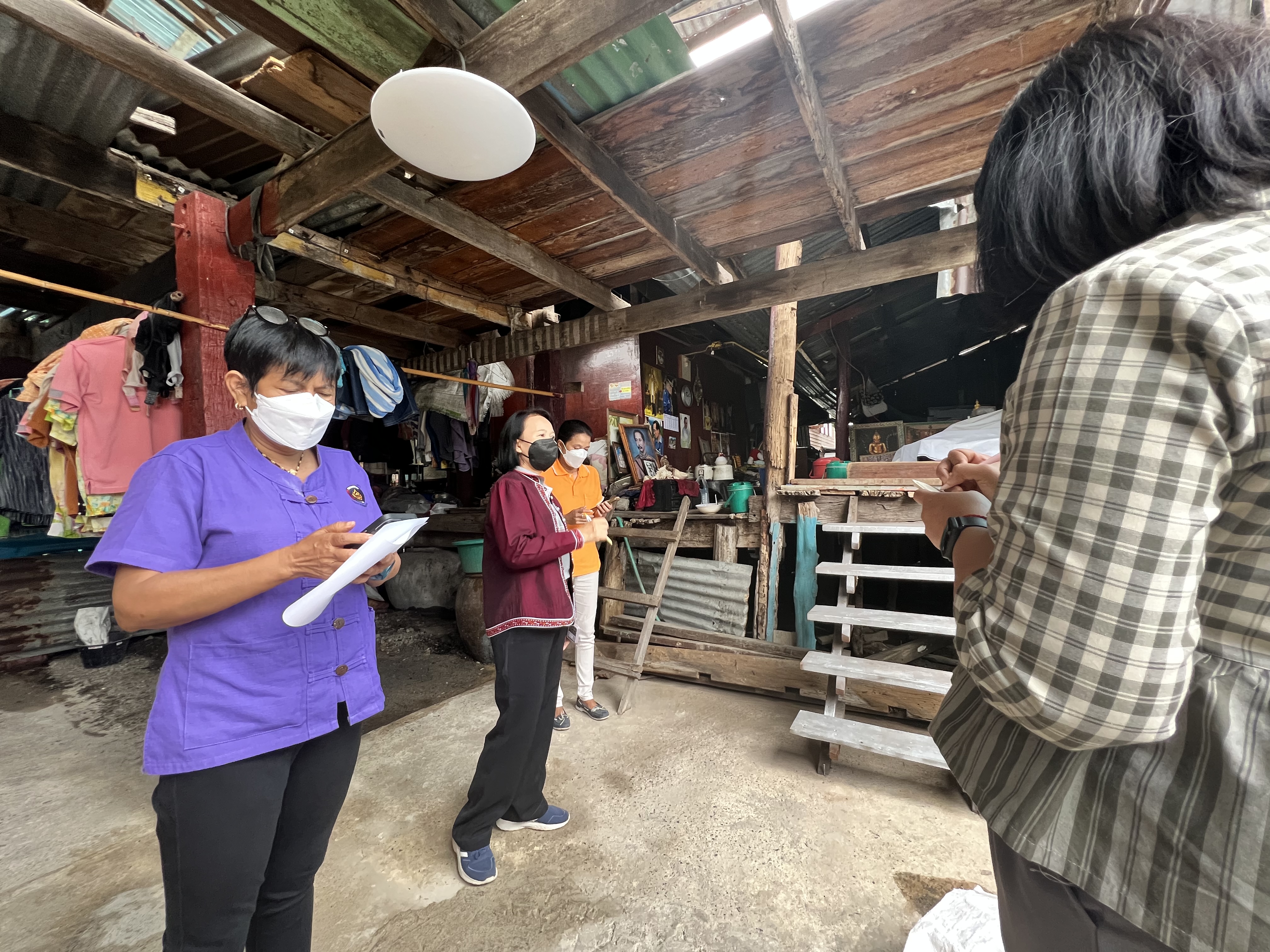 ??พช. ฉะเชิงเทรา ลงพื้นที่เตรียมความพร้อมส่งมอบบ้านโครงการบ้านห่วงใยจากใจ GLO ประจำปี 2565